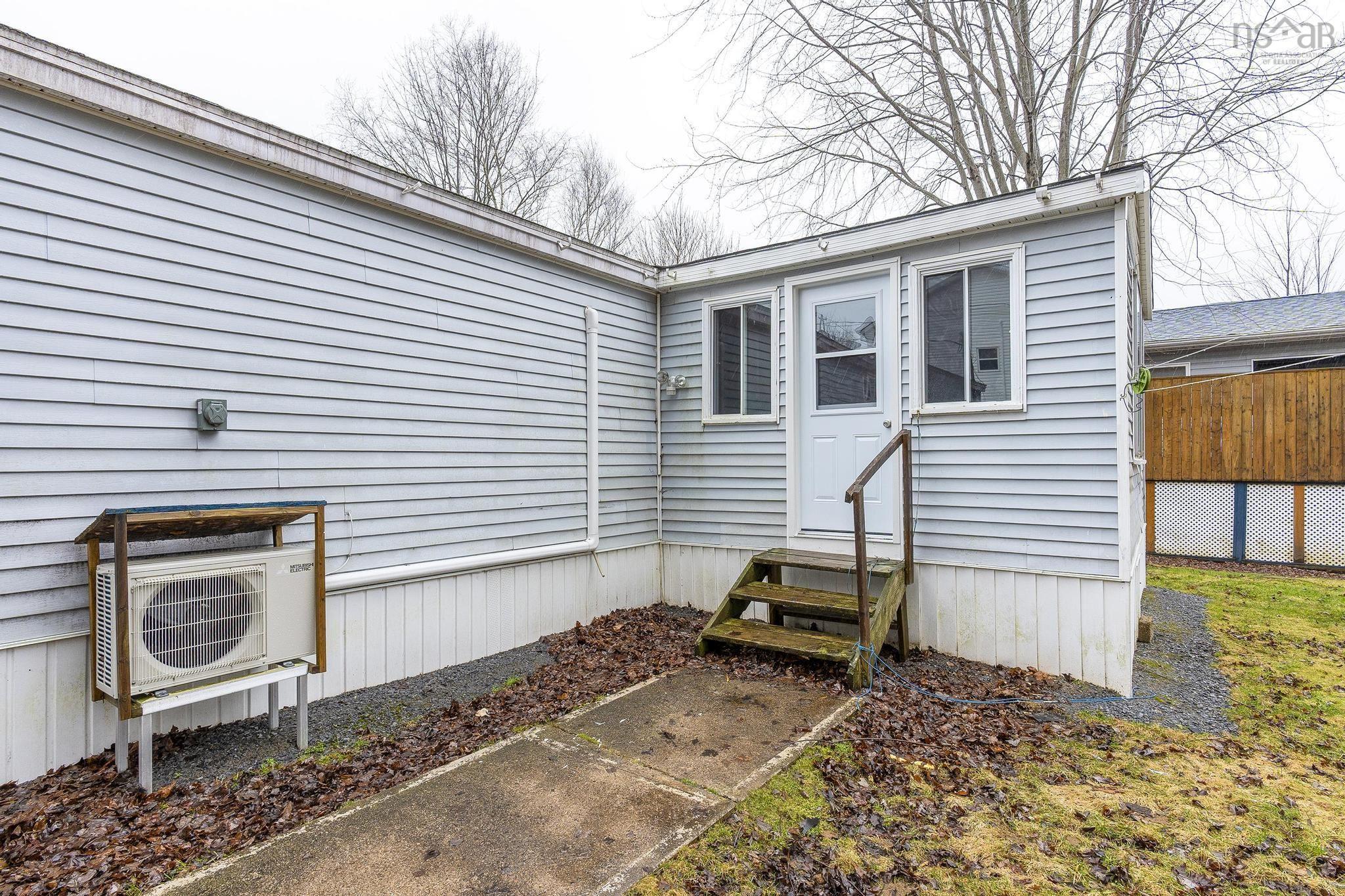 $180,000.00: 30 Sunset Drive, Kingston