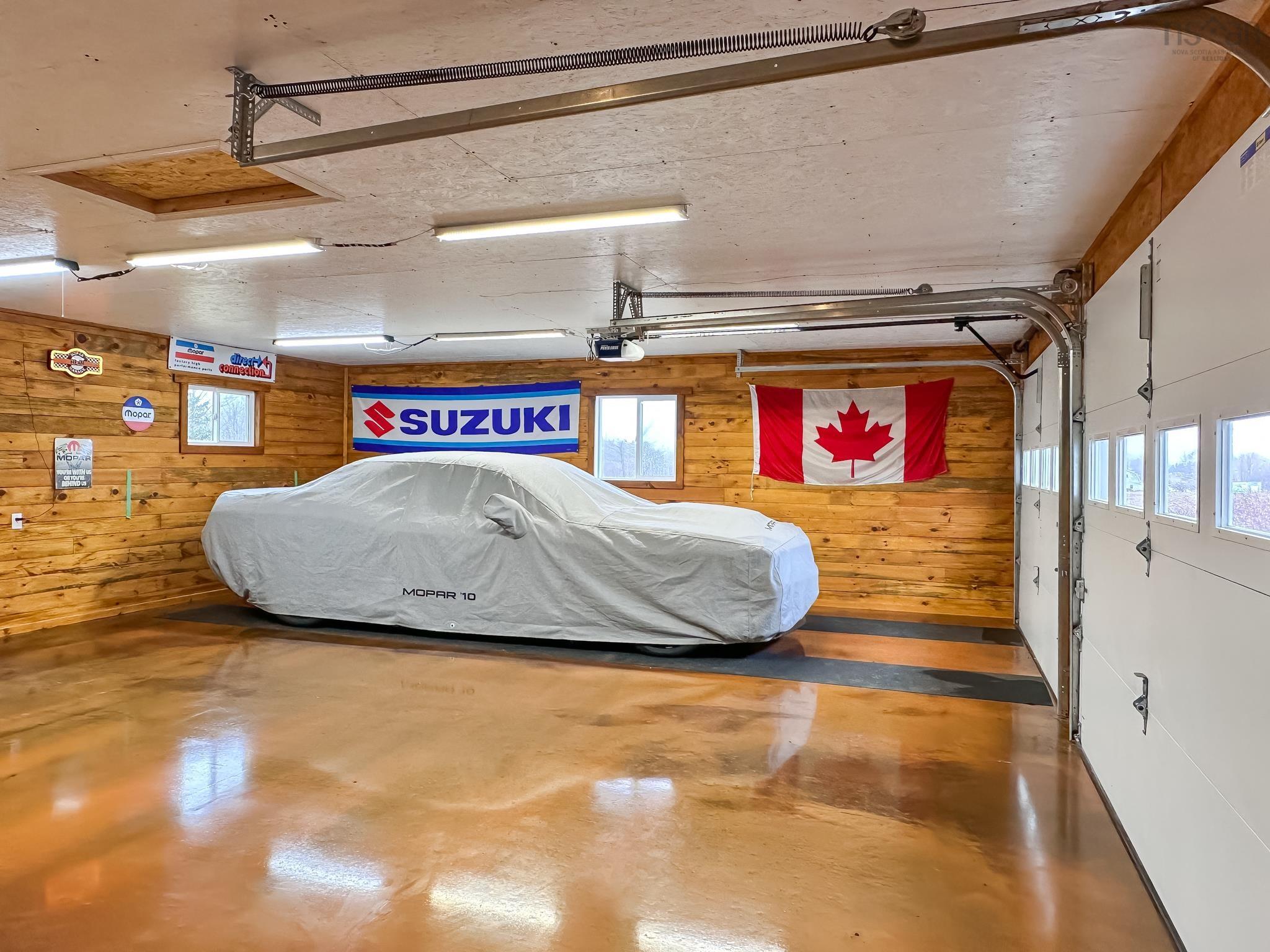 $484,900.00: 2359 North Avenue, Canning