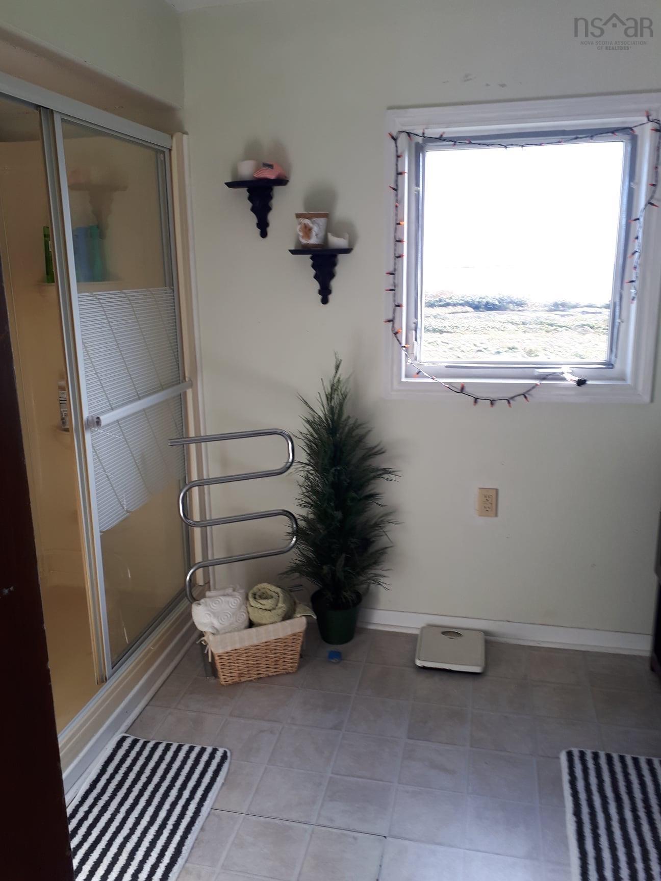 $180,000.00: 2590 Main Street, Clark