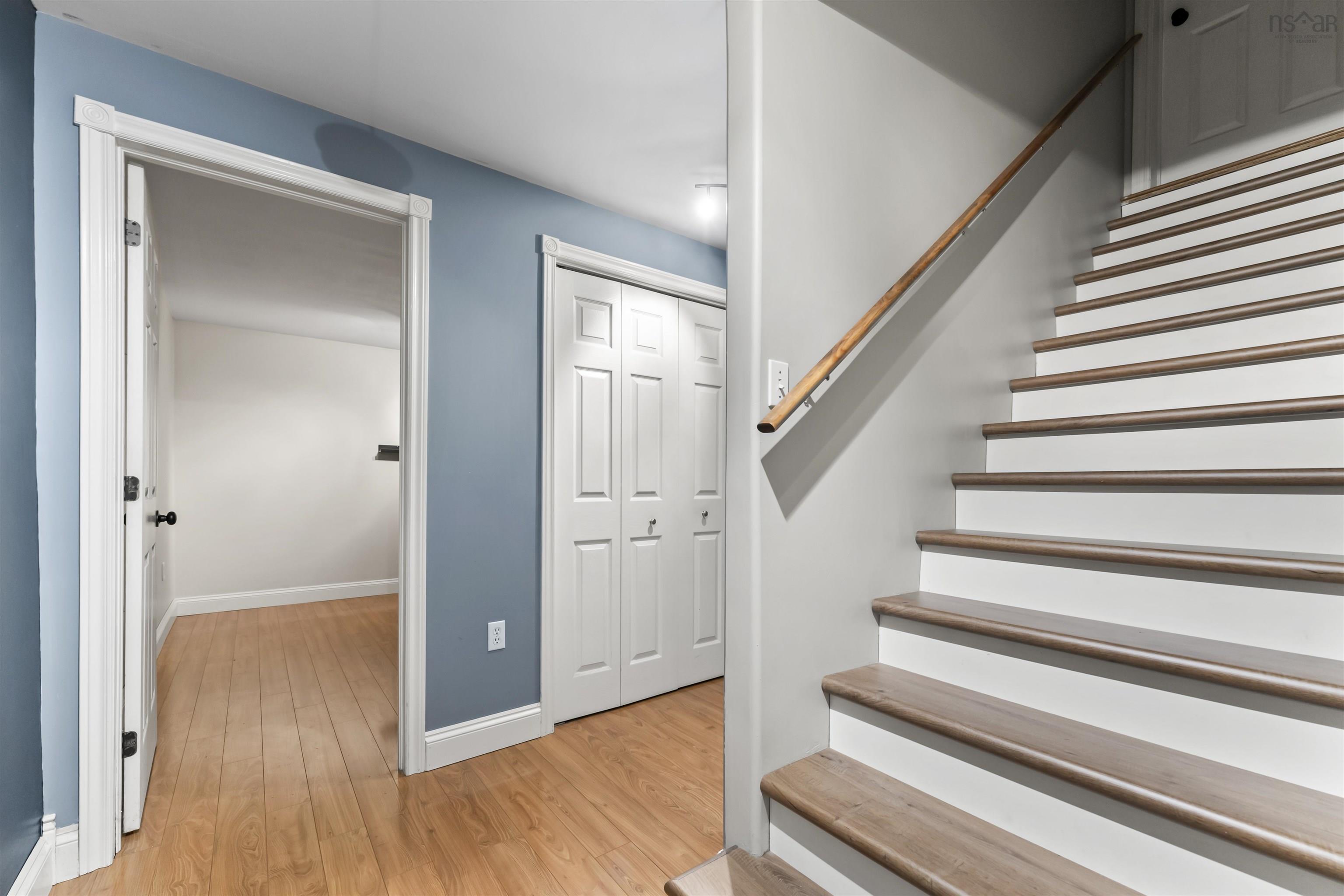 $725,000.00: 37 Grandview Court, Hammonds Plains