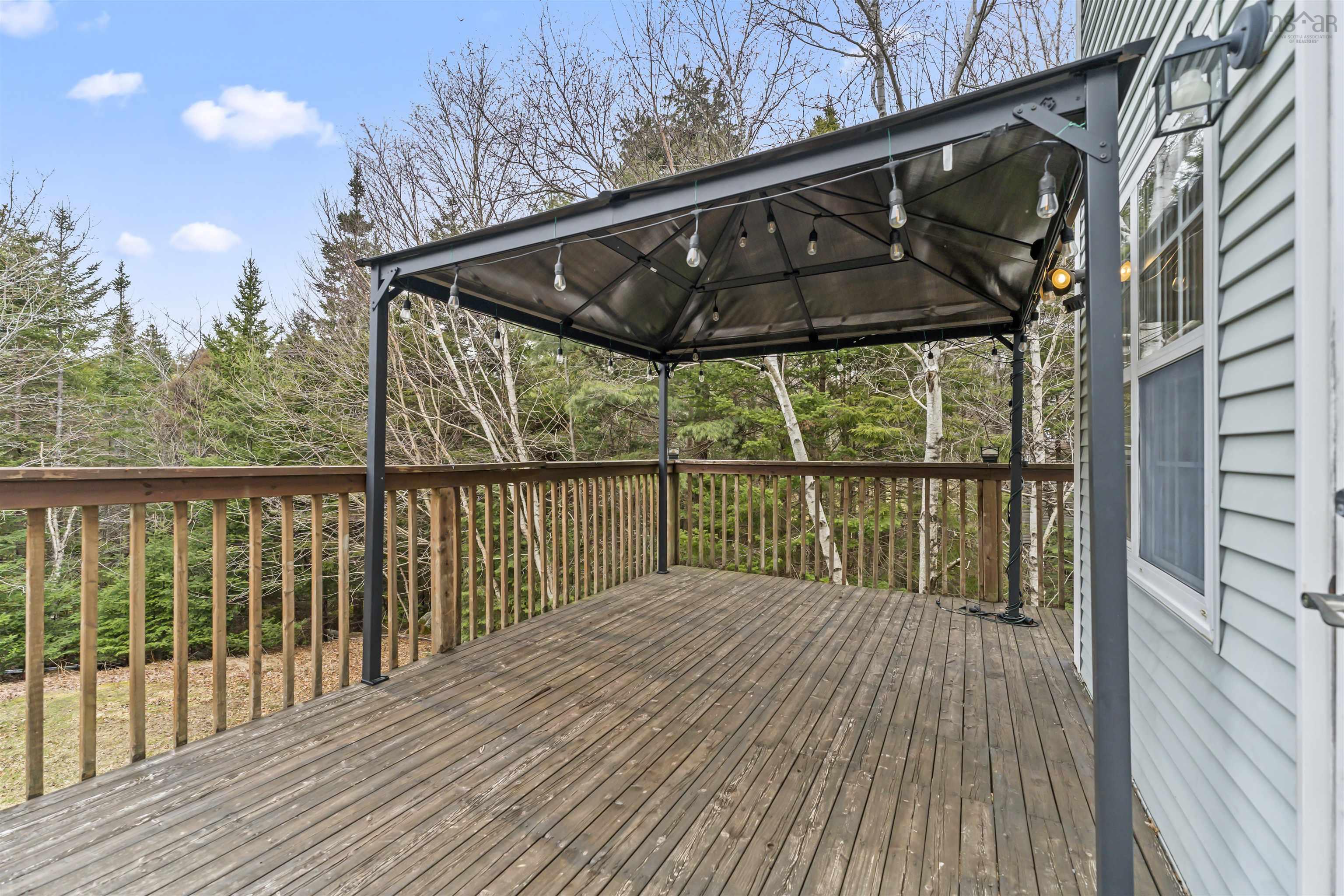 $725,000.00: 37 Grandview Court, Hammonds Plains