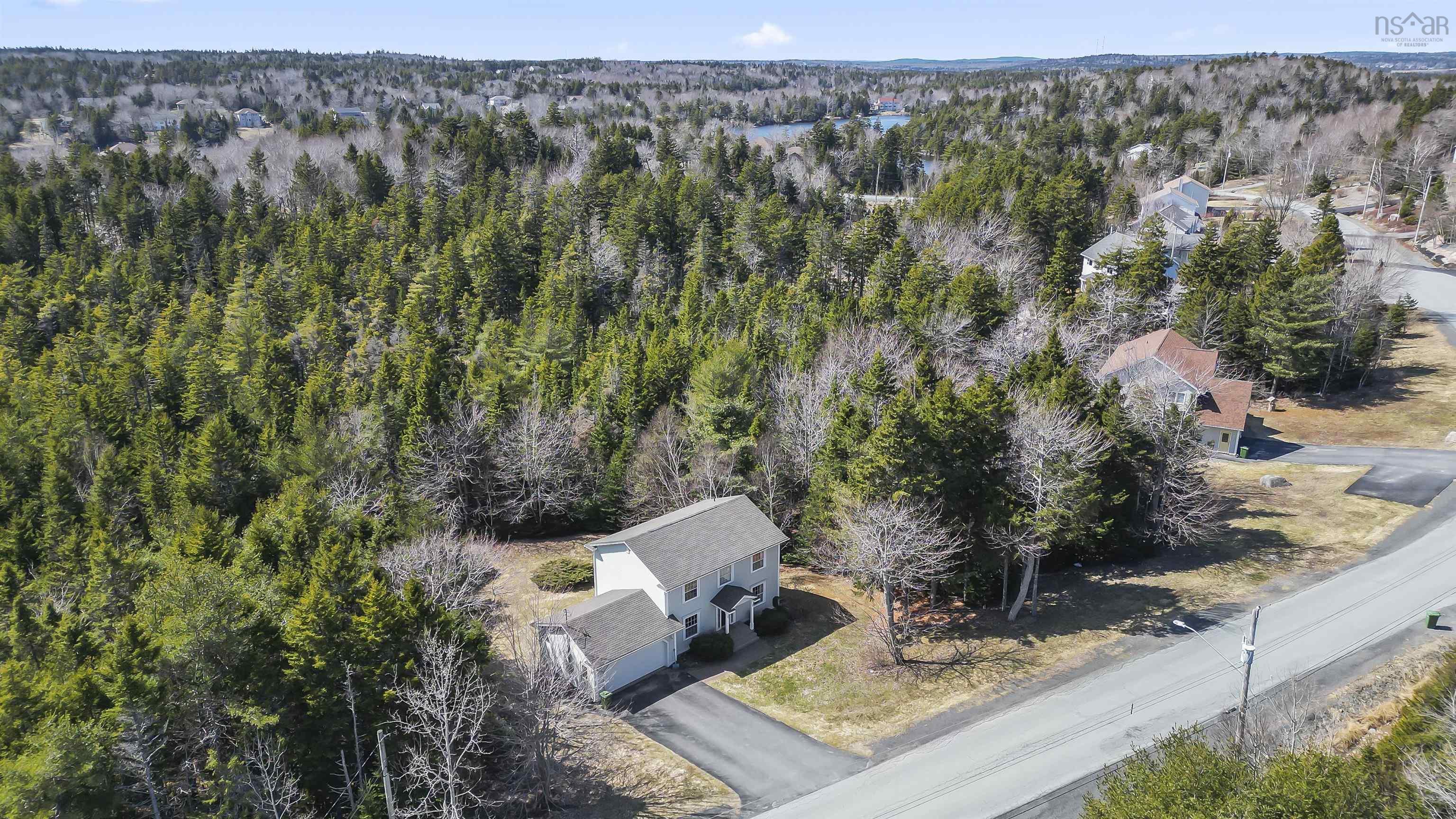 $725,000.00: 37 Grandview Court, Hammonds Plains
