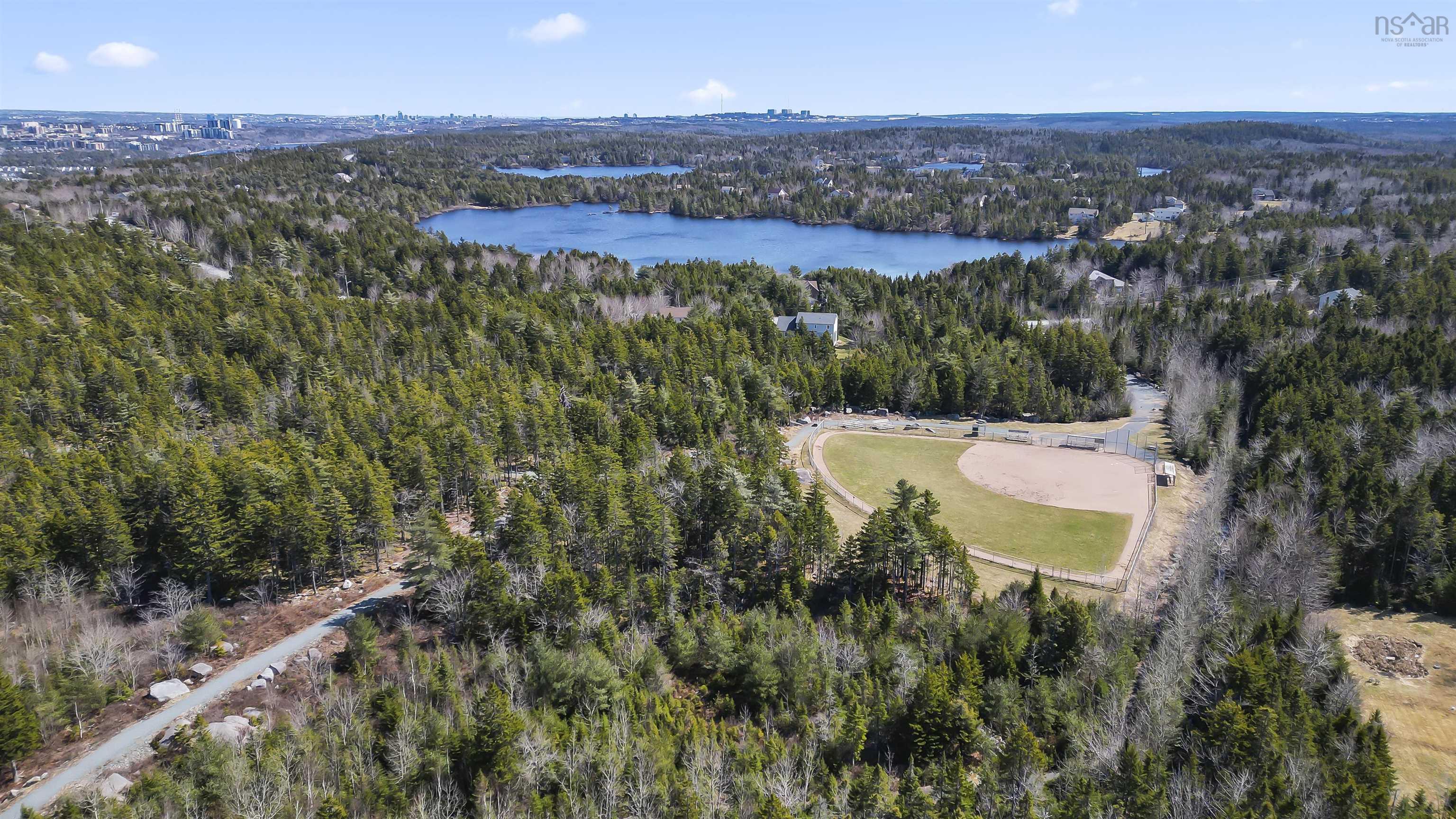 $725,000.00: 37 Grandview Court, Hammonds Plains