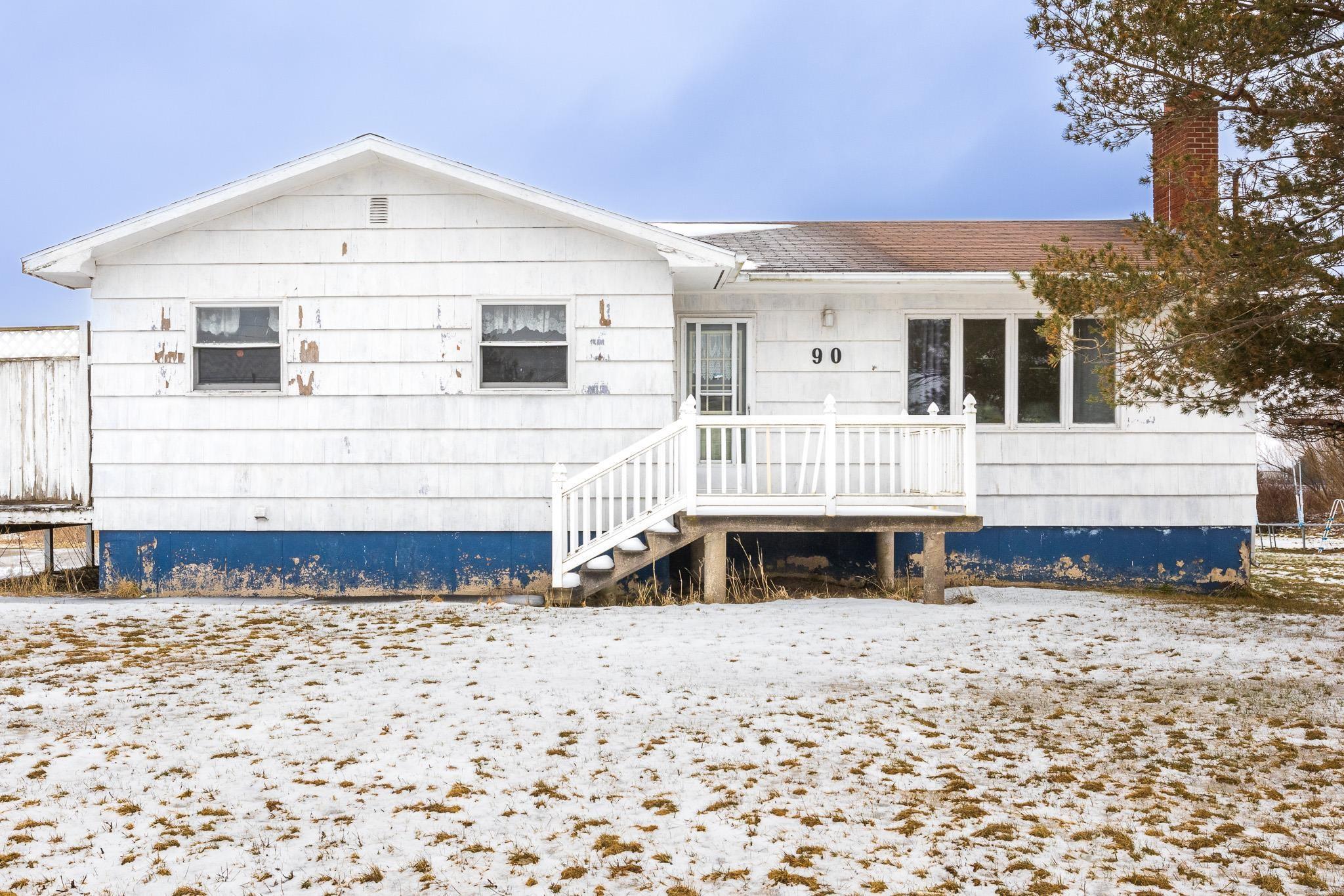 $179,900.00: 90 Main Street, Reserve Mines