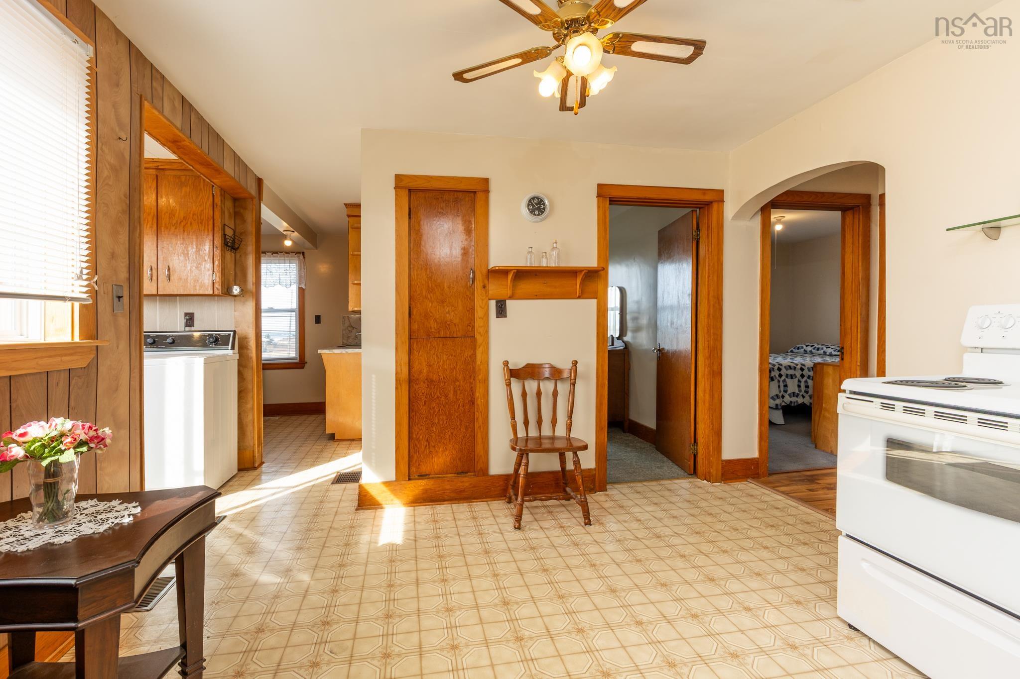 $199,000.00: 10059 Highway 1, Saulnierville