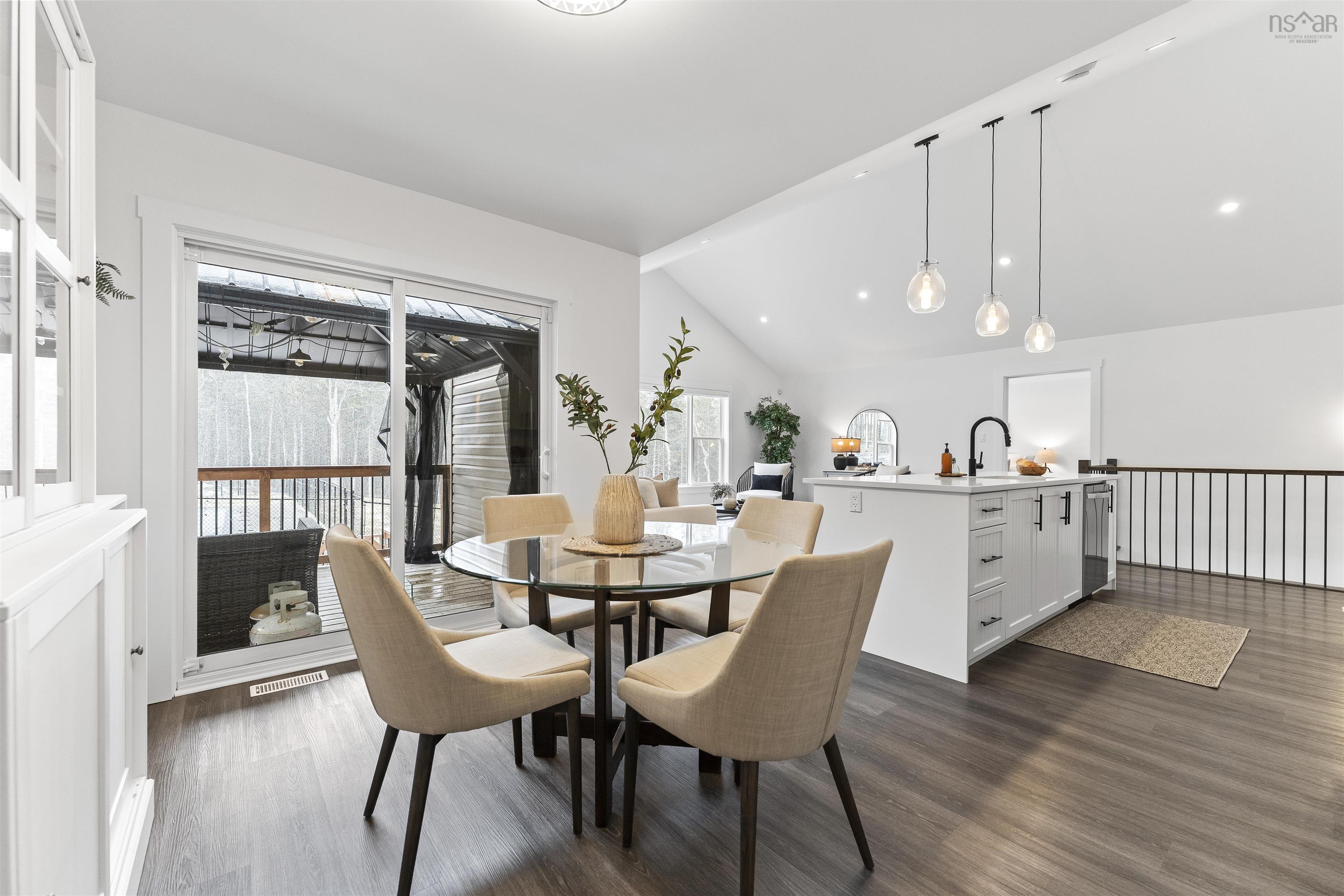 $1,099,999.00: 90 Luka Lane, Hammonds Plains