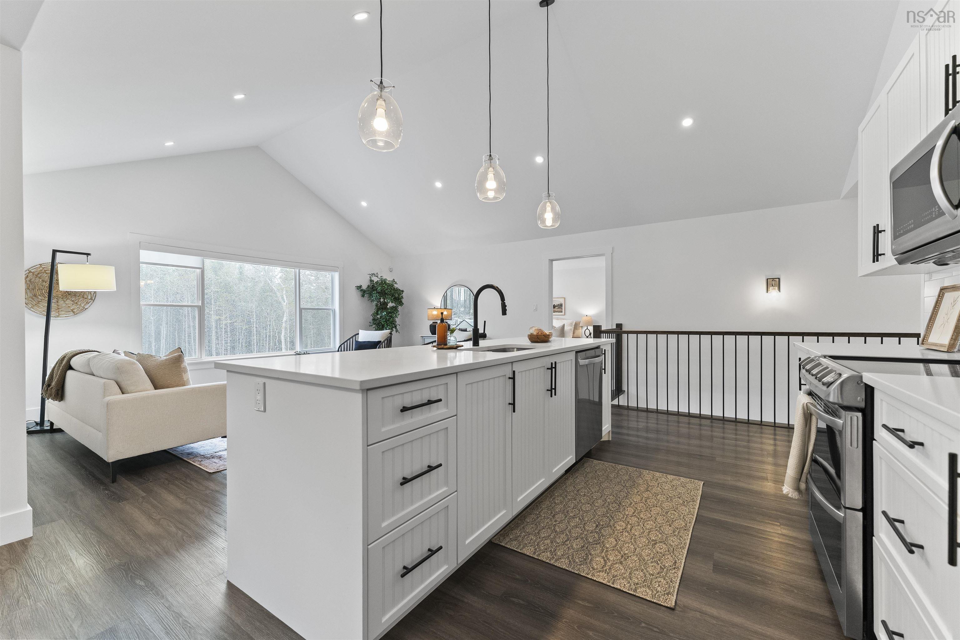 $1,099,999.00: 90 Luka Lane, Hammonds Plains