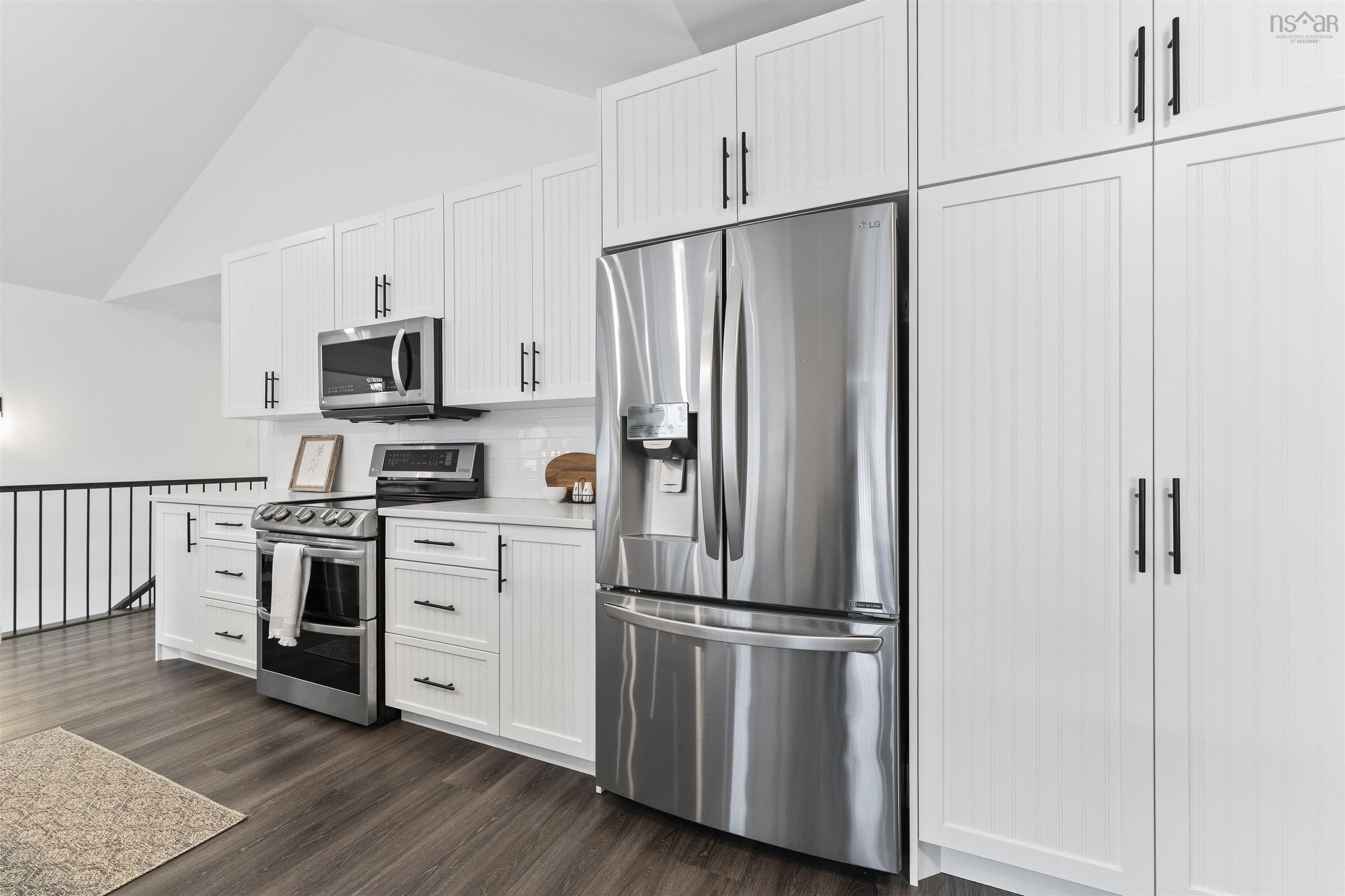 $1,099,999.00: 90 Luka Lane, Hammonds Plains