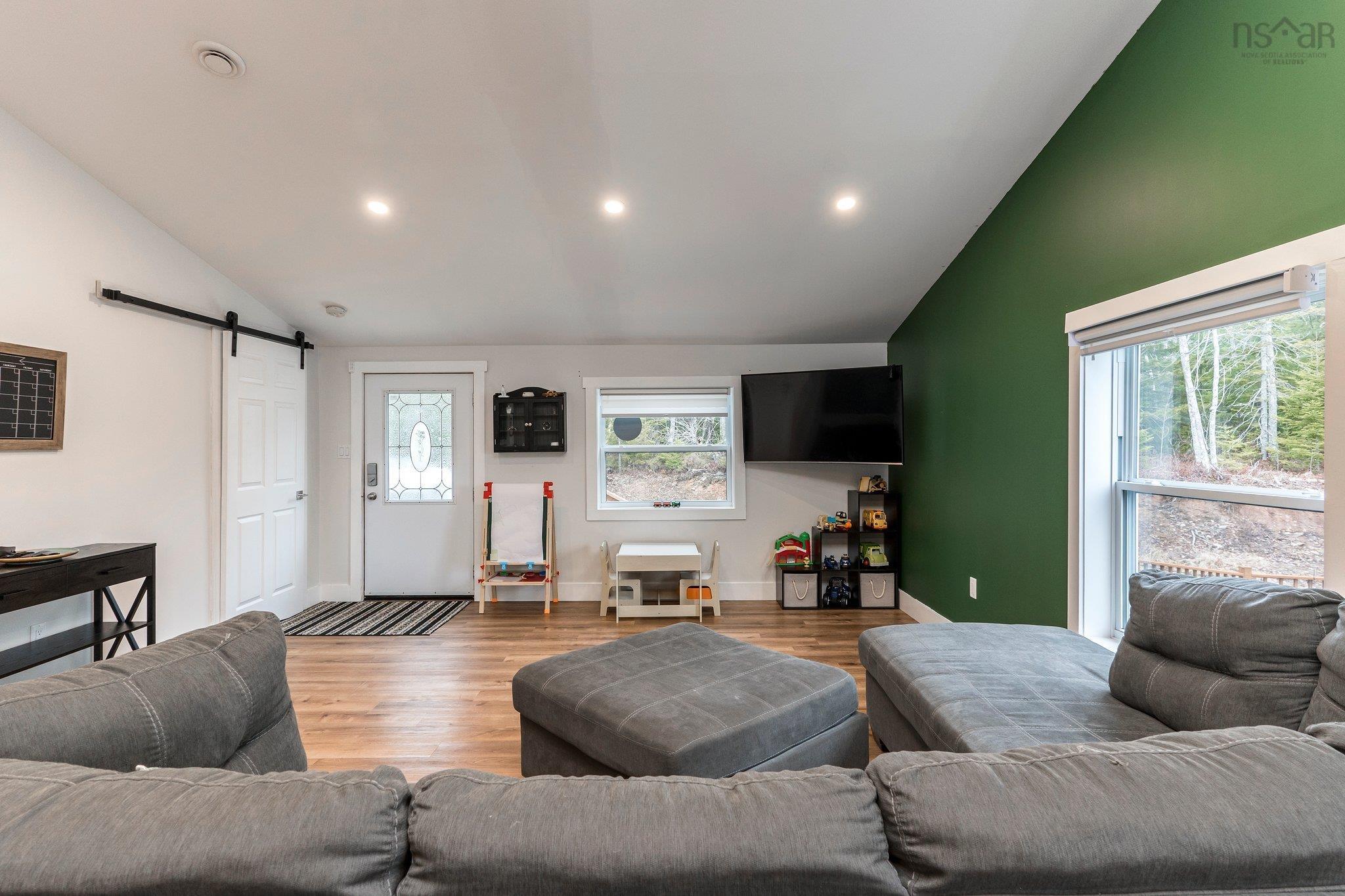 $1,190,000.00: 206 Monte Vista Road, Enfield