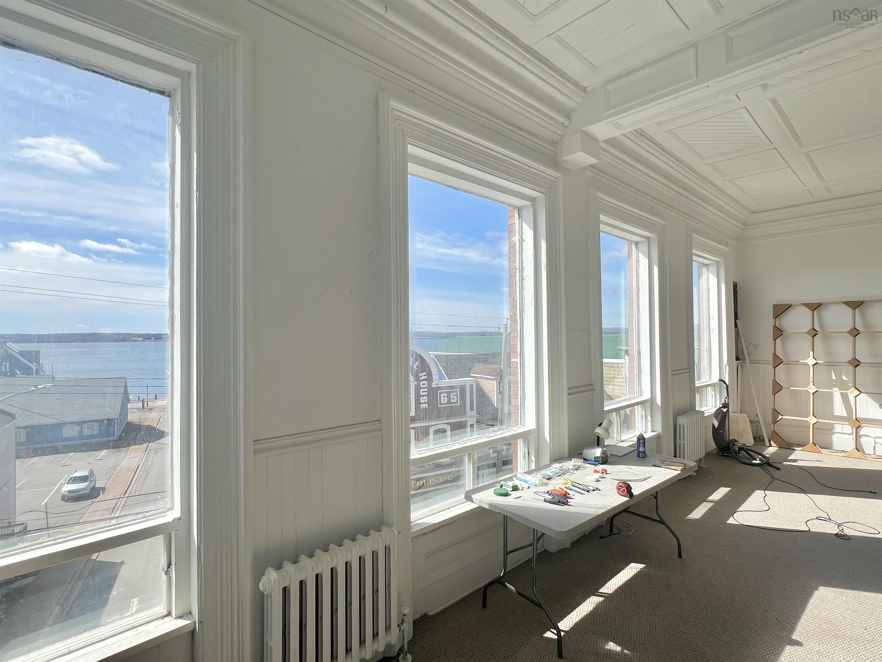 $399,444.00: 30 Water Street, Pictou