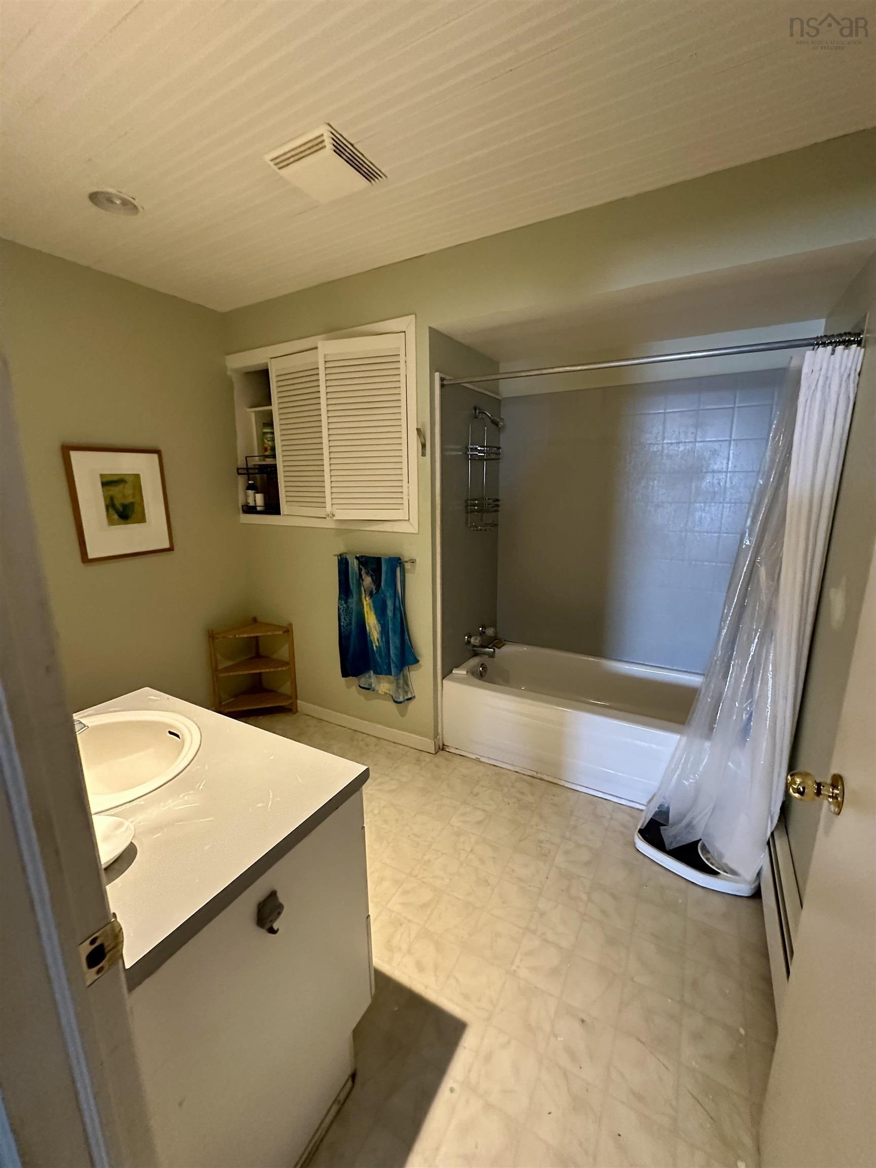 $399,444.00: 30 Water Street, Pictou