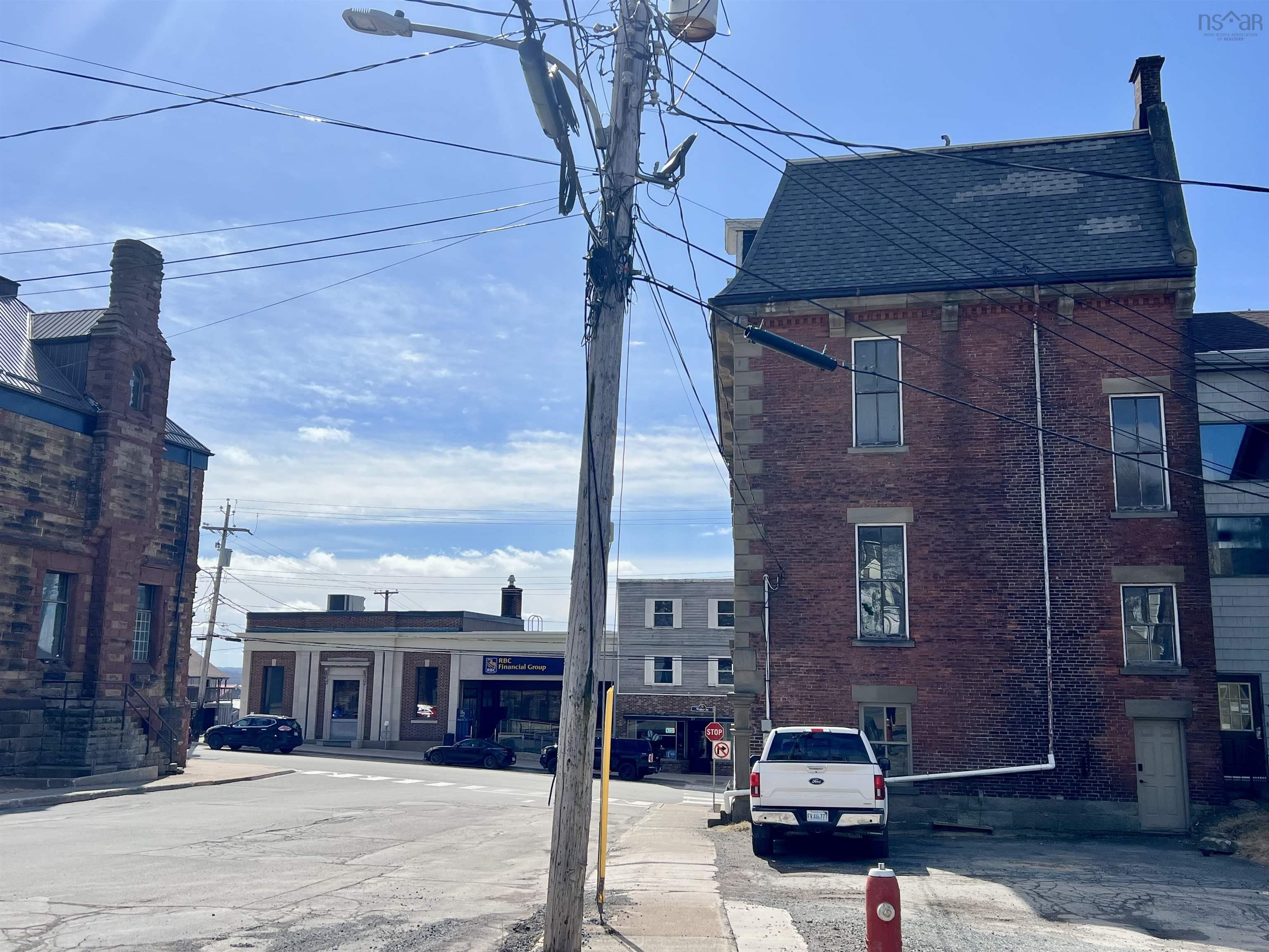 $399,444.00: 30 Water Street, Pictou