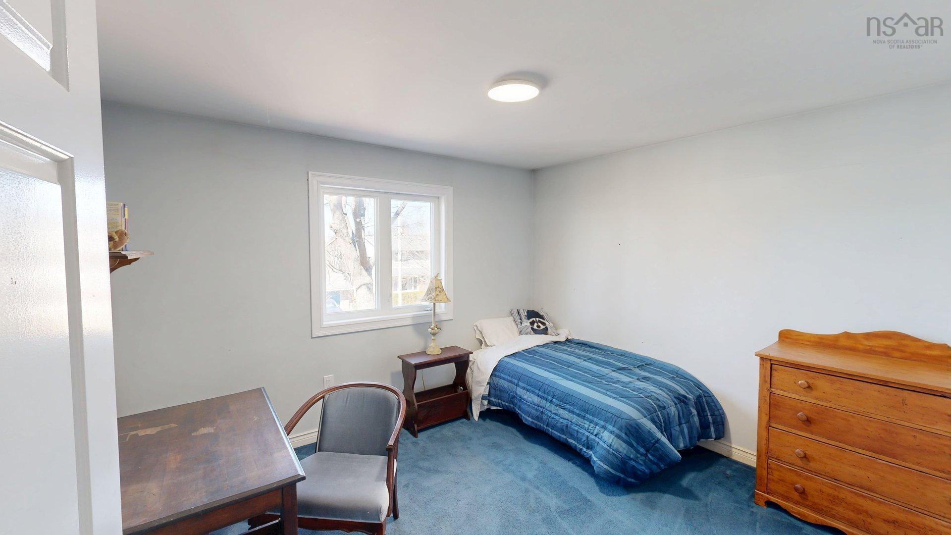 $599,900.00: 53 Riverview Crescent, Bedford