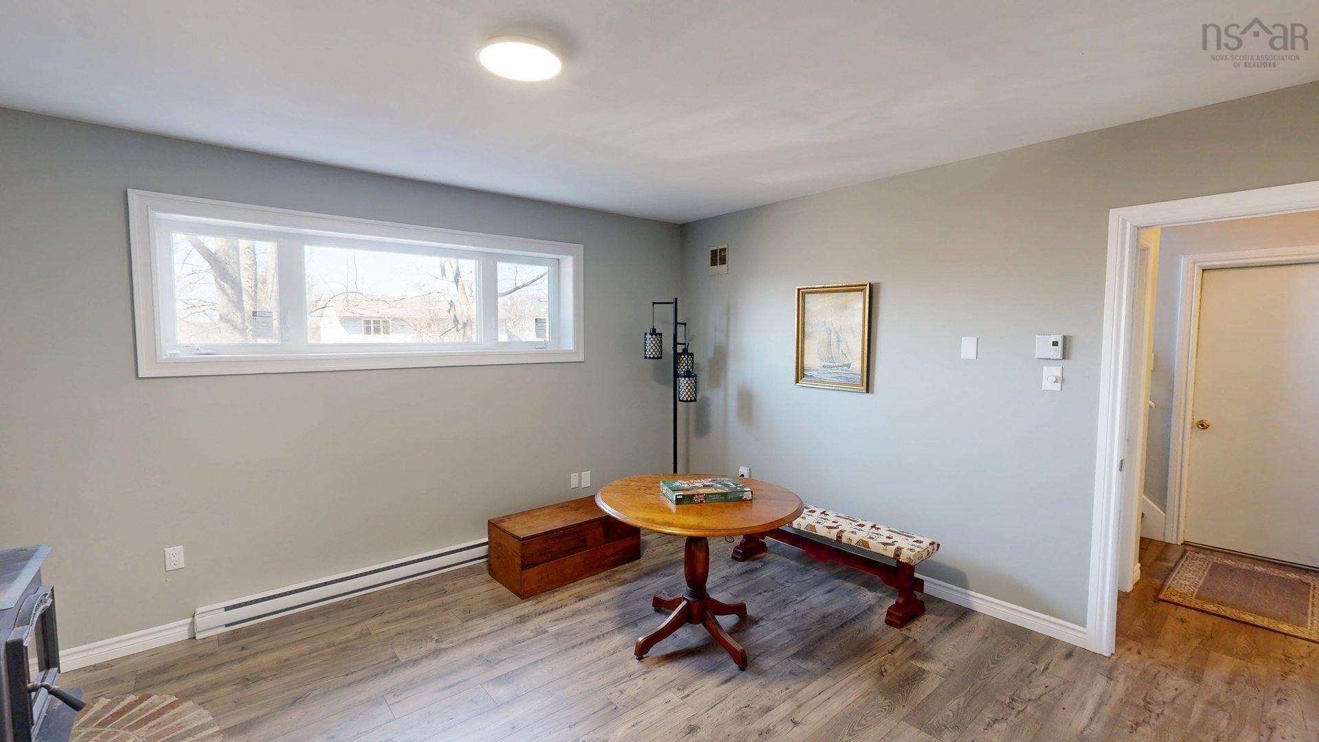 $599,900.00: 53 Riverview Crescent, Bedford