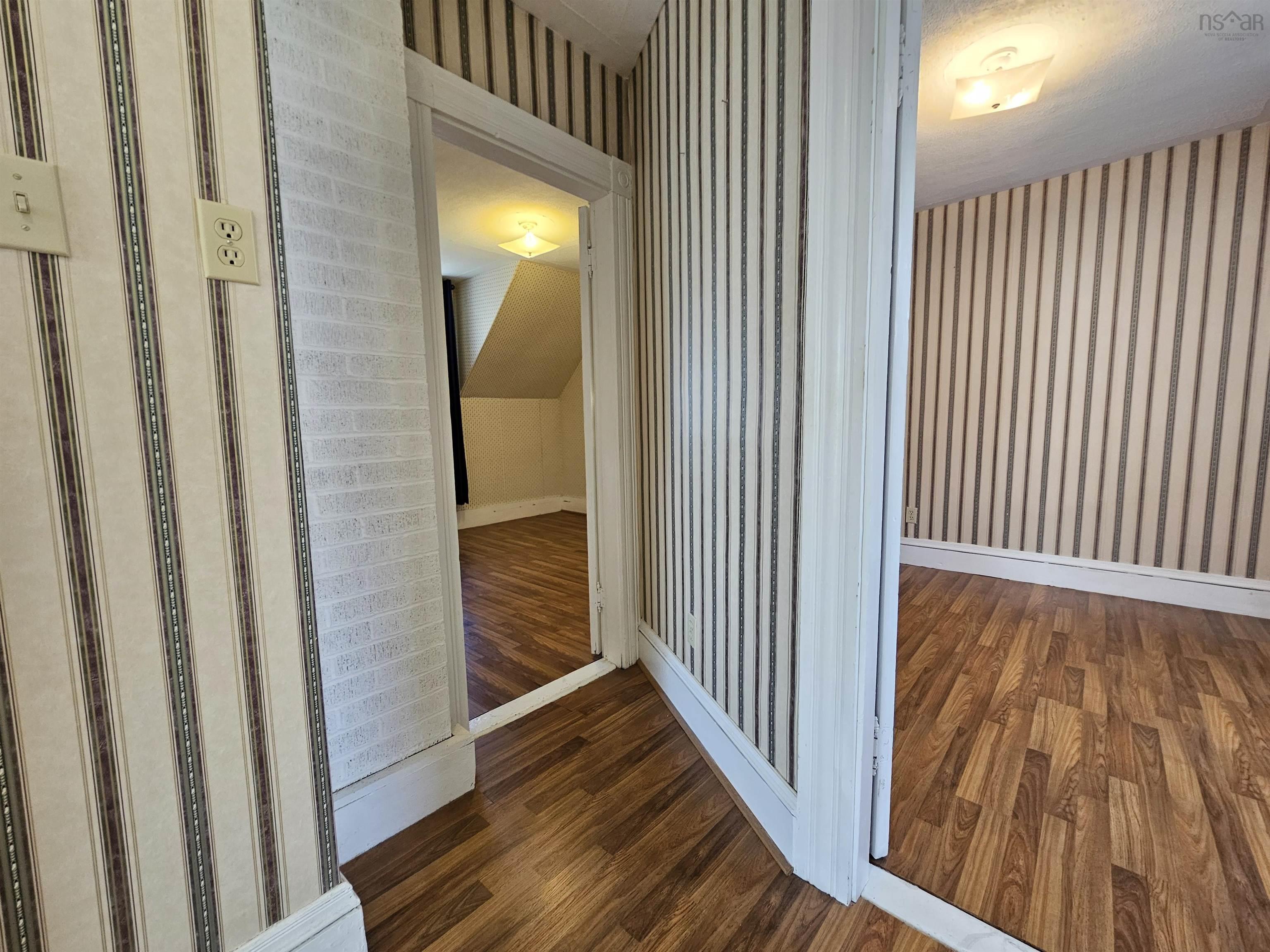 $289,900.00: 102 Lawrencetown Lane, Lawrencetown