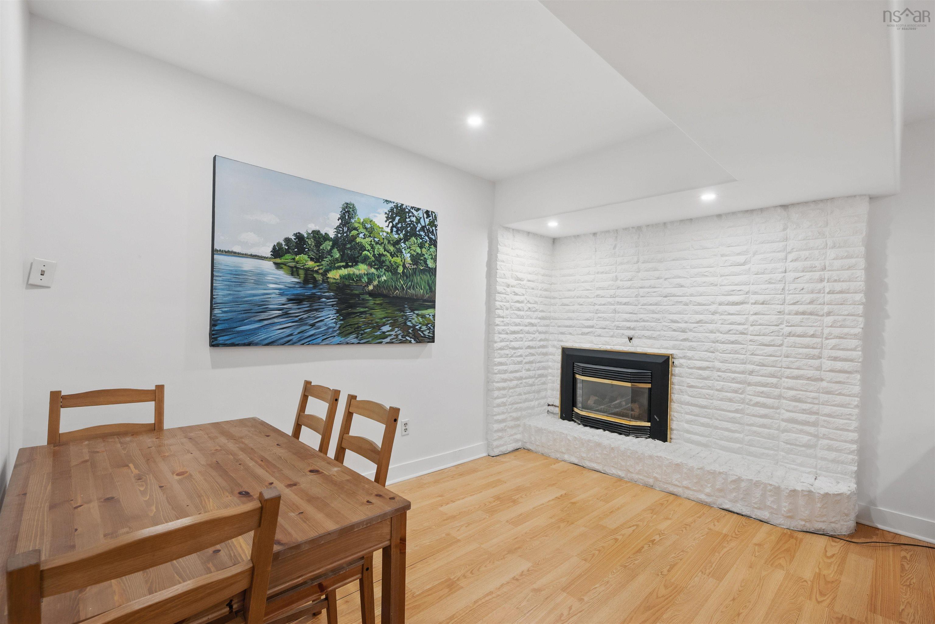 $1,469,500.00: 5968 Campbell Drive, Halifax