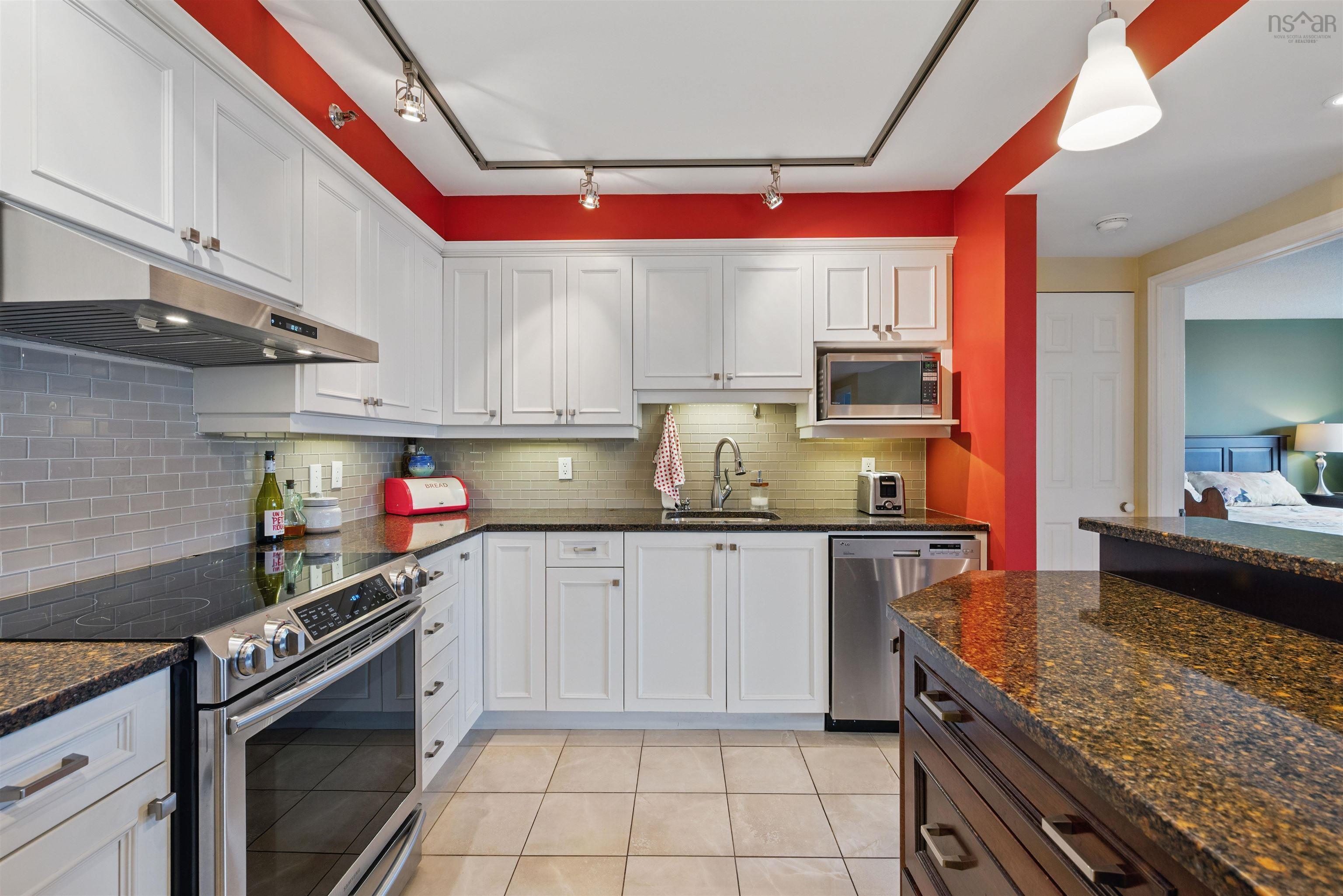 $669,900.00: 307 5530 Artillery Place, Halifax