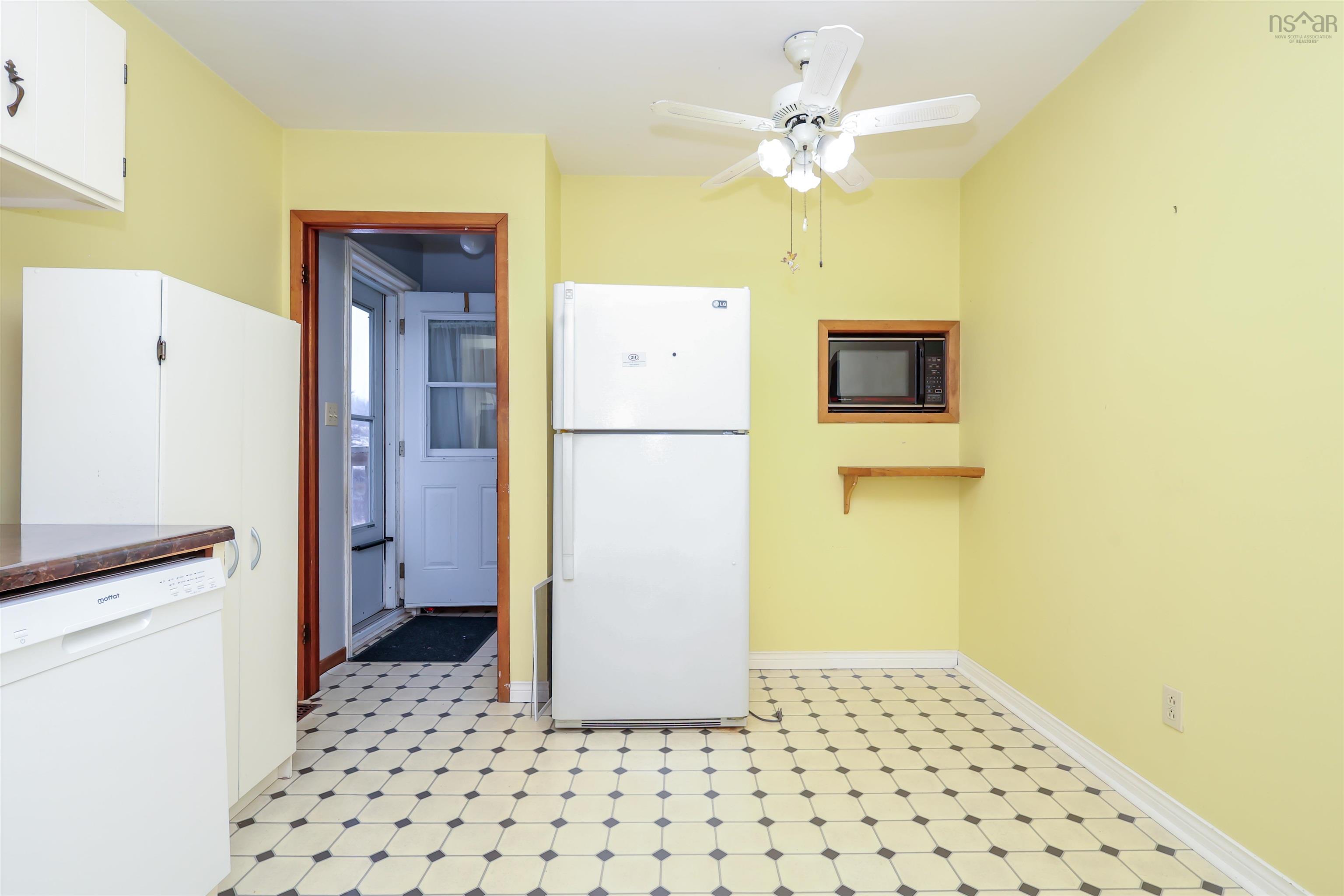 $239,000.00: 4909 Gabarus Highway, Big Ridge