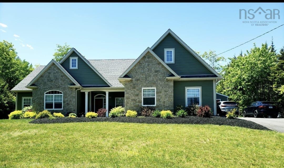 $860,000.00: 39 Edgett Drive, Lucasville