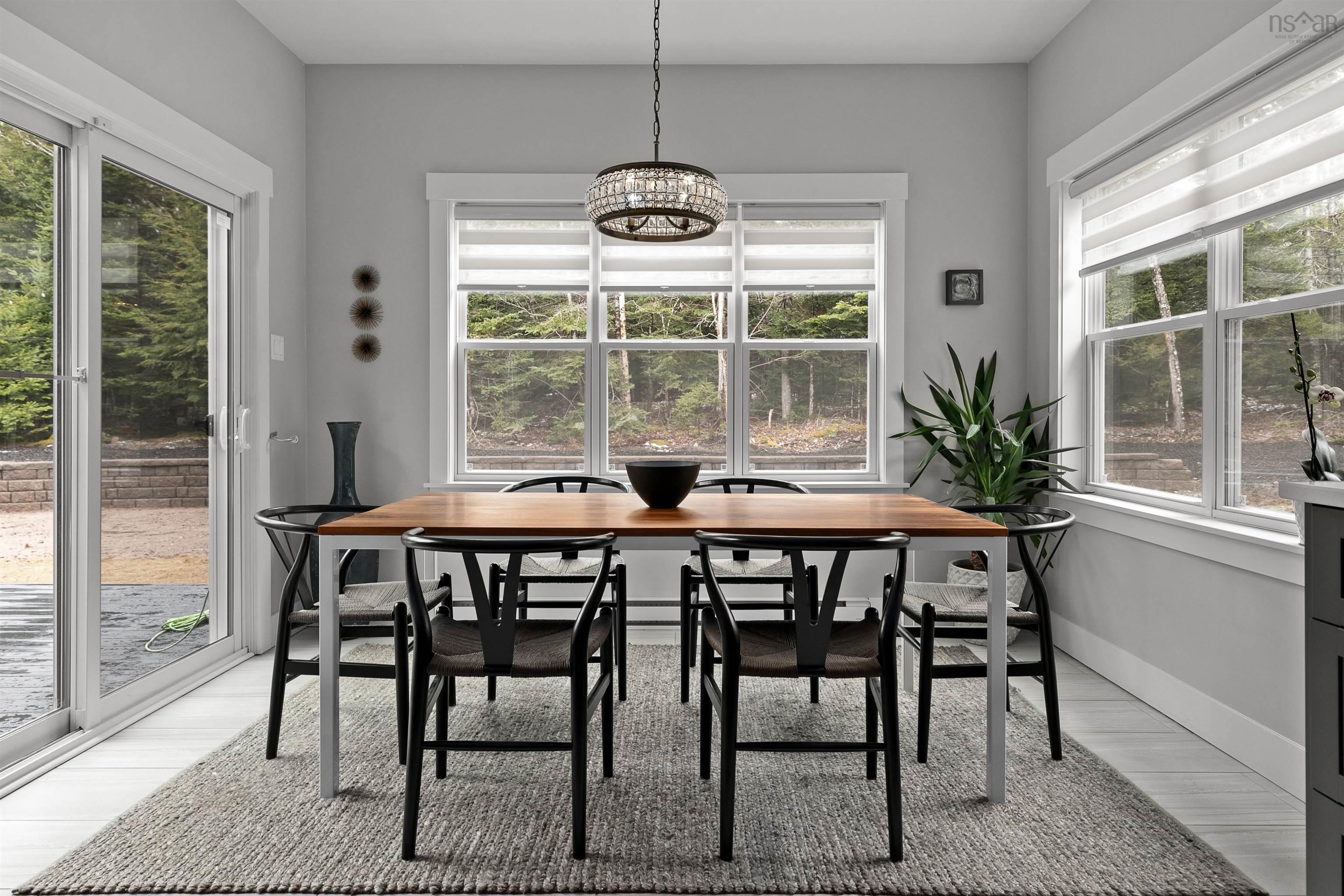 $860,000.00: 39 Edgett Drive, Lucasville