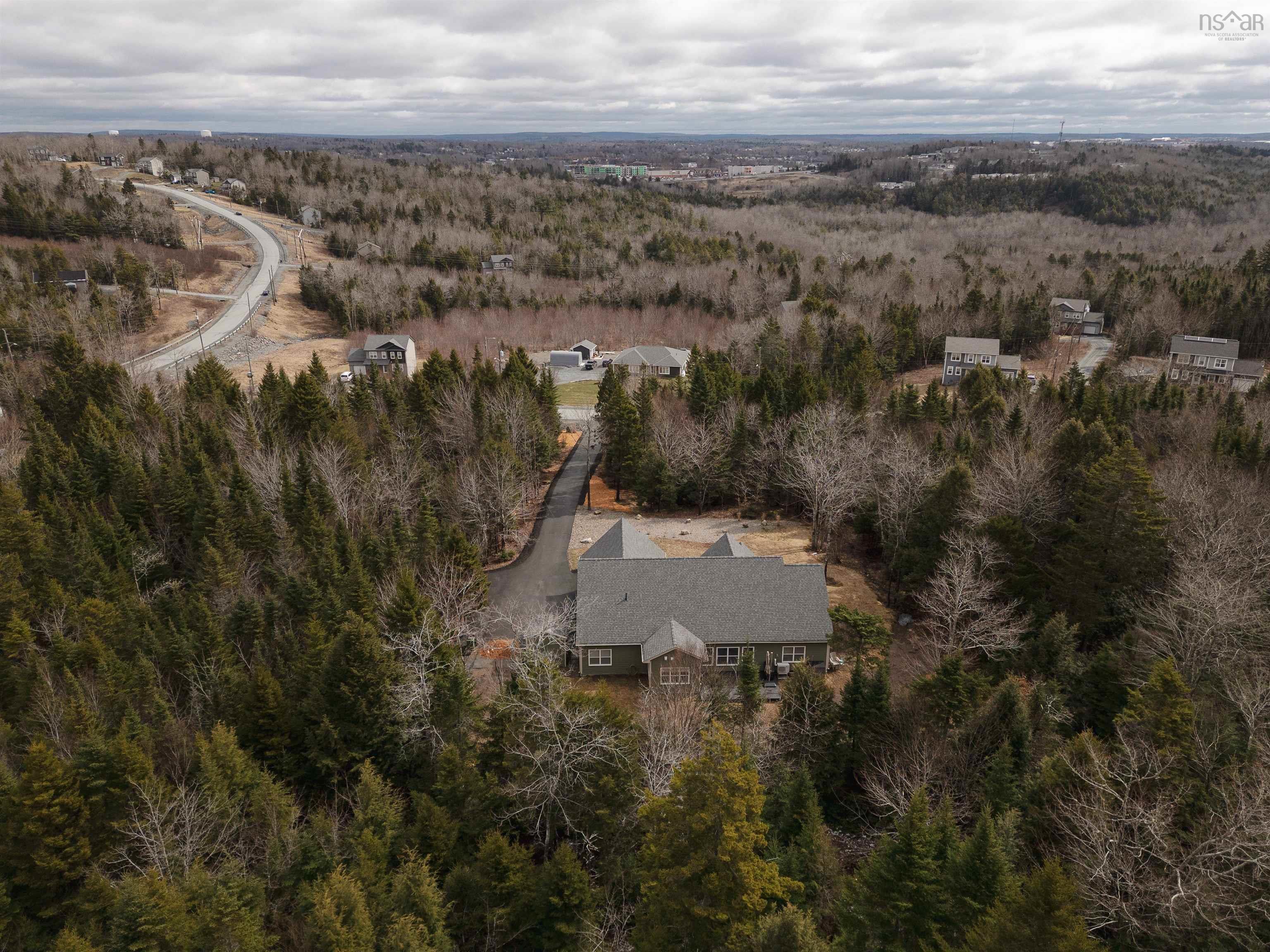 $860,000.00: 39 Edgett Drive, Lucasville