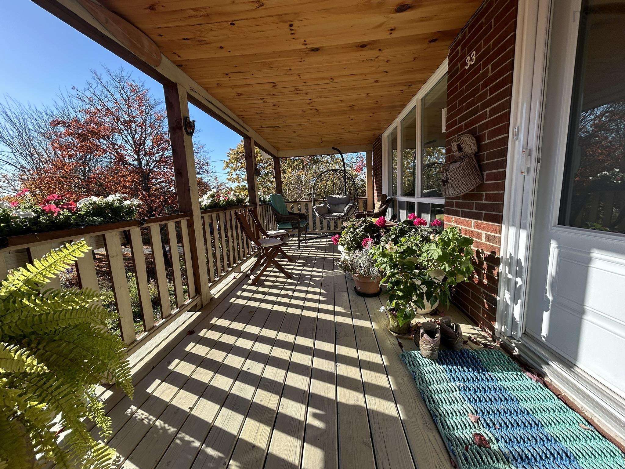 $449,900.00: 33 Pinehill Drive, Lower Sackville