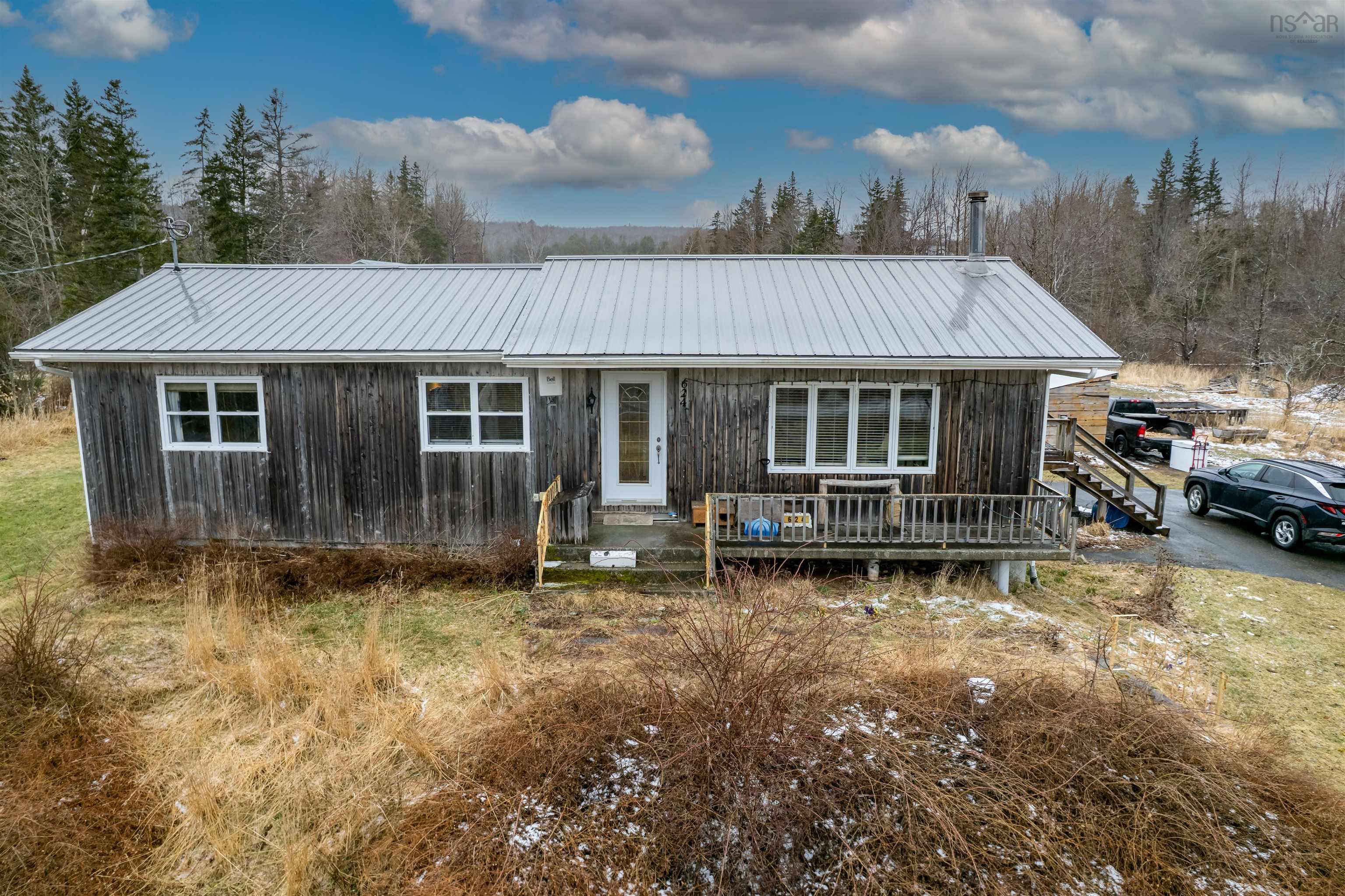 $389,000.00: 624 Leitches Creek Road, Leitches Creek