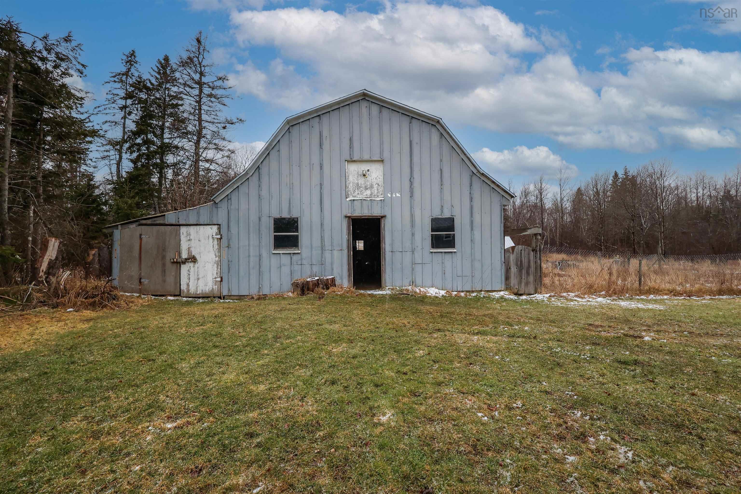 $389,000.00: 624 Leitches Creek Road, Leitches Creek