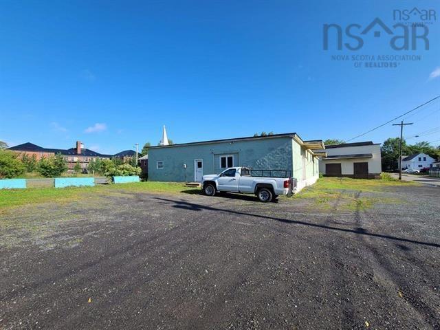 $1,333,333.00: 323 Frederick Street, New Glasgow