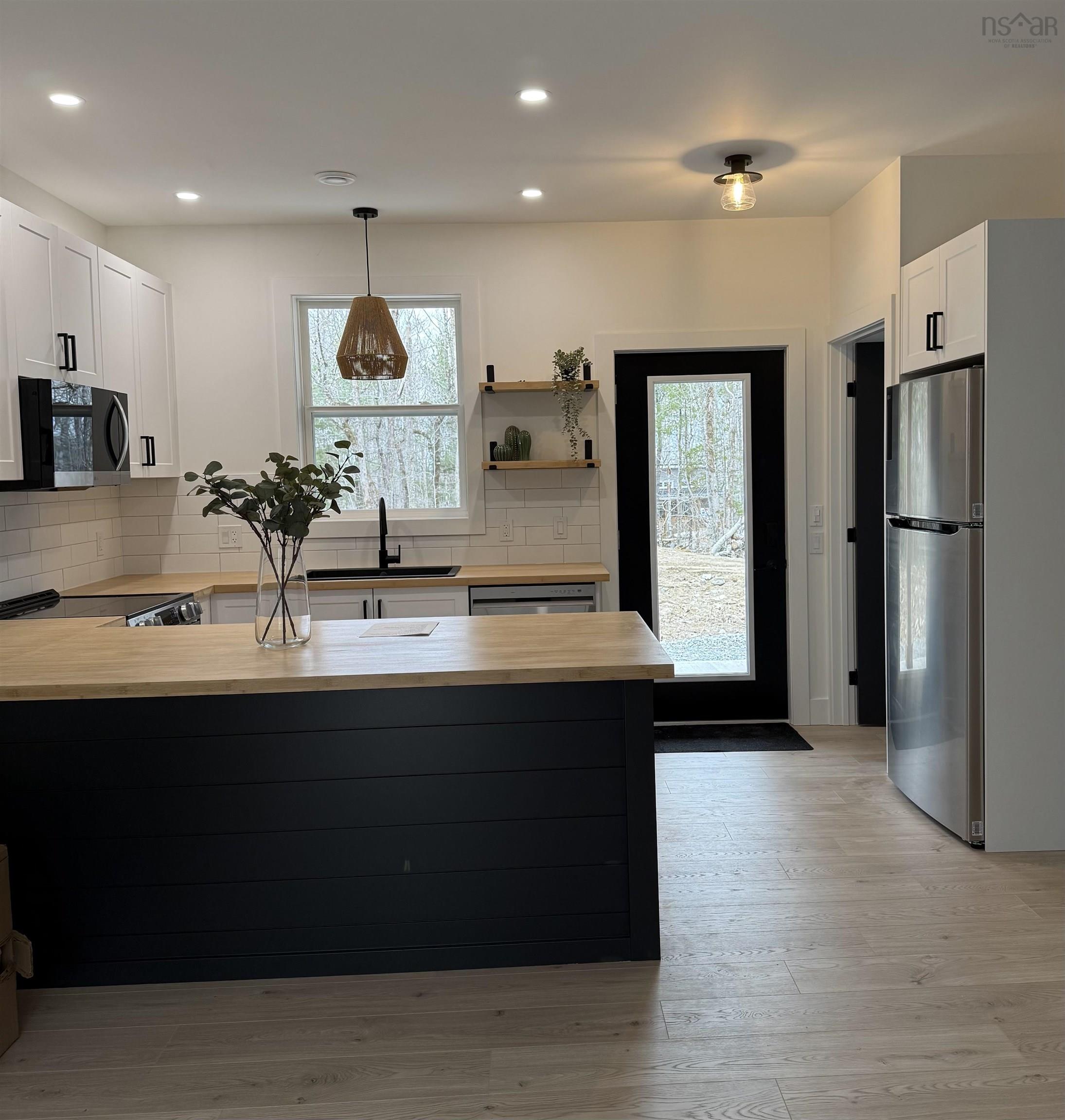 $269,000.00: 68 Ponhook View Drive, Labelle