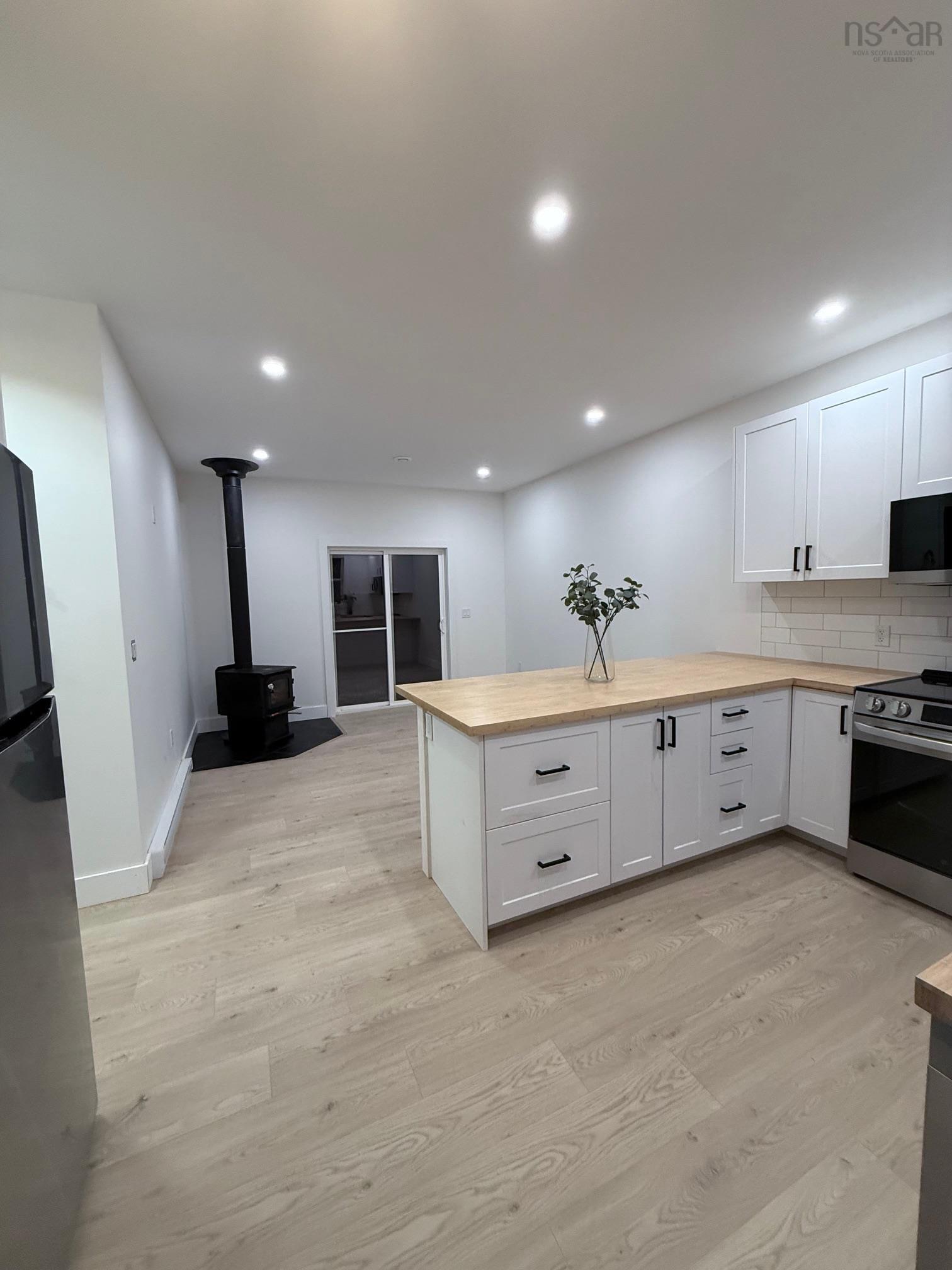 $269,000.00: 68 Ponhook View Drive, Labelle