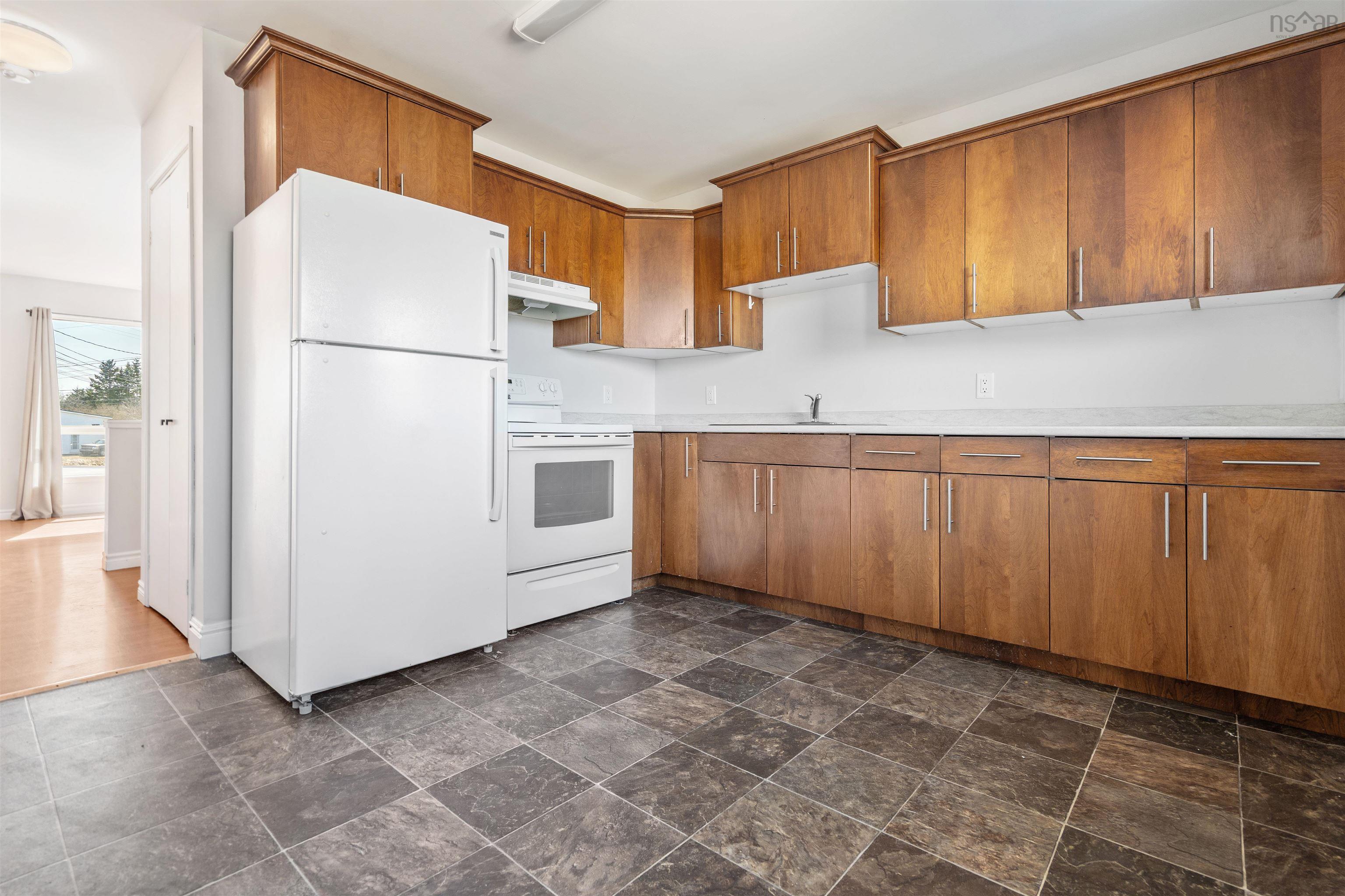 $529,900.00: 124-126 Hillcrest Avenue, Bible Hill