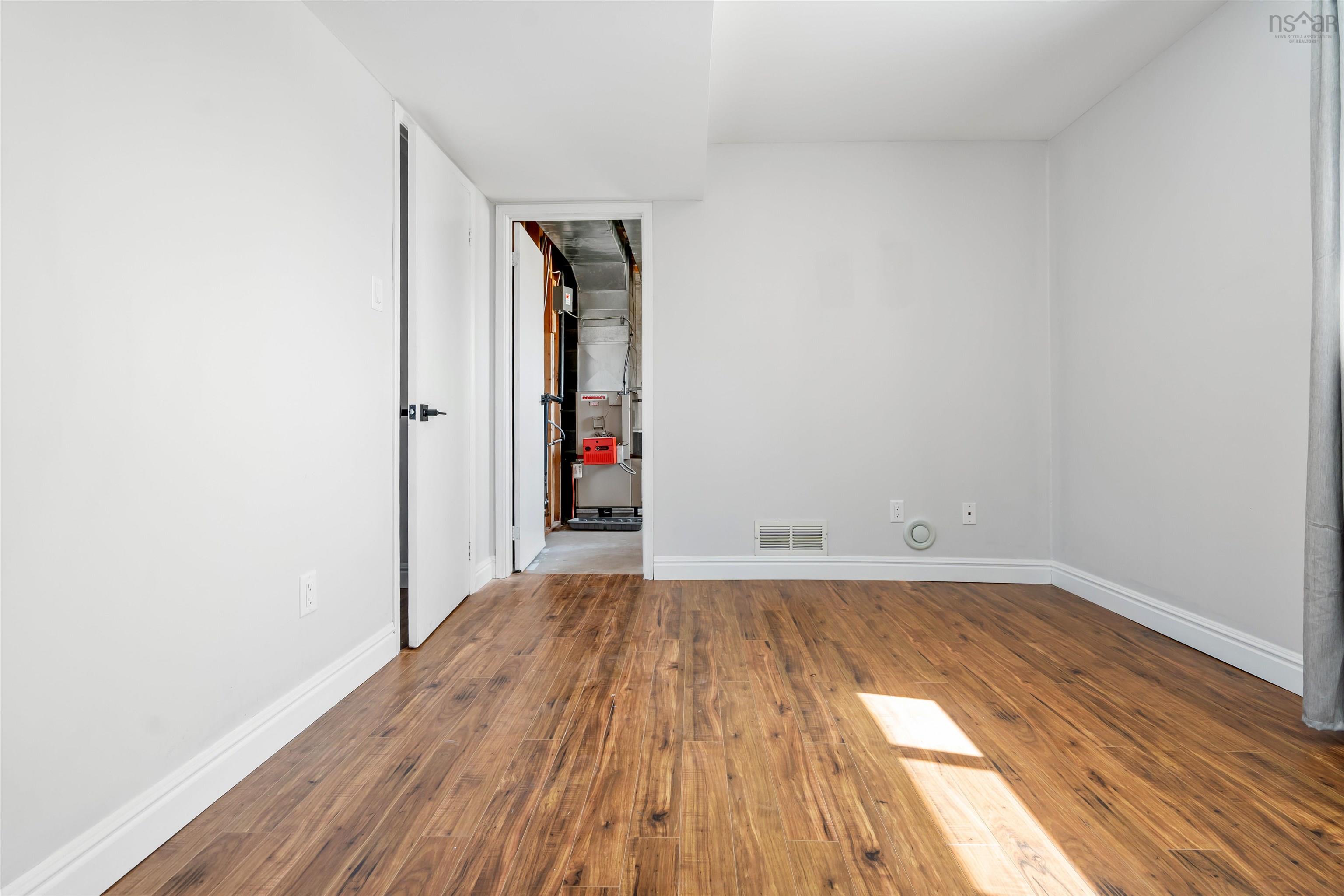 $529,900.00: 124-126 Hillcrest Avenue, Bible Hill