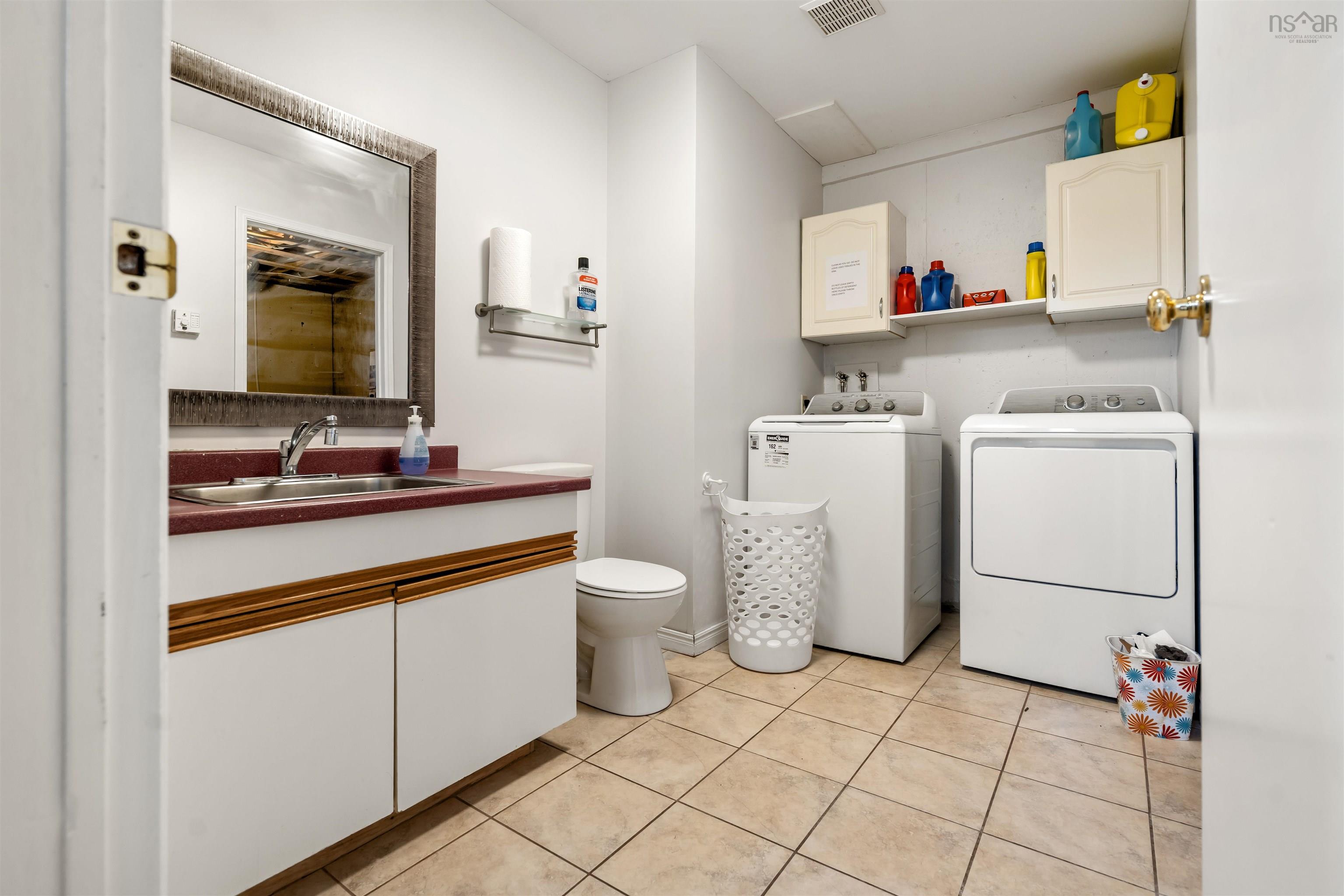 $529,900.00: 124-126 Hillcrest Avenue, Bible Hill