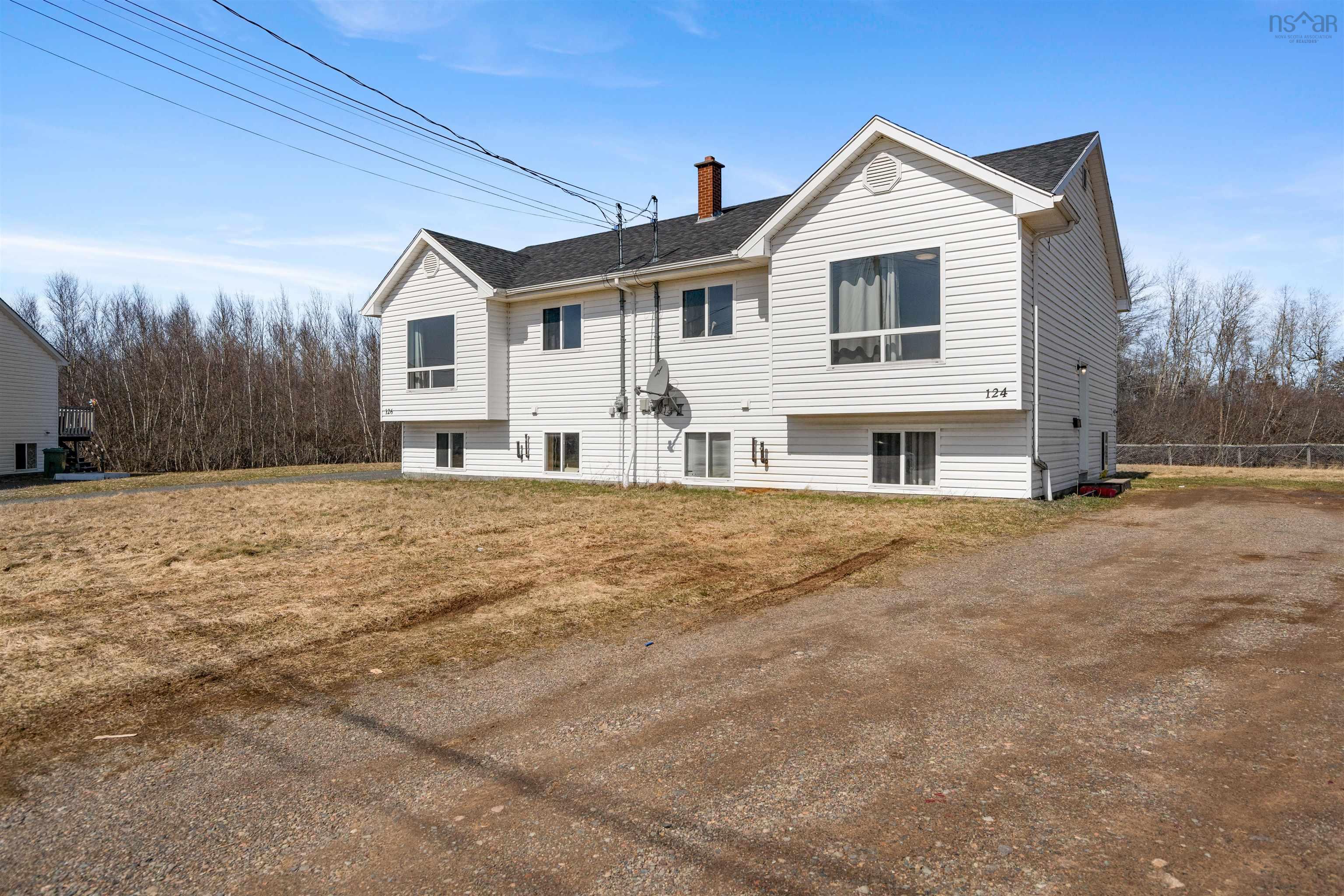 $529,900.00: 124-126 Hillcrest Avenue, Bible Hill