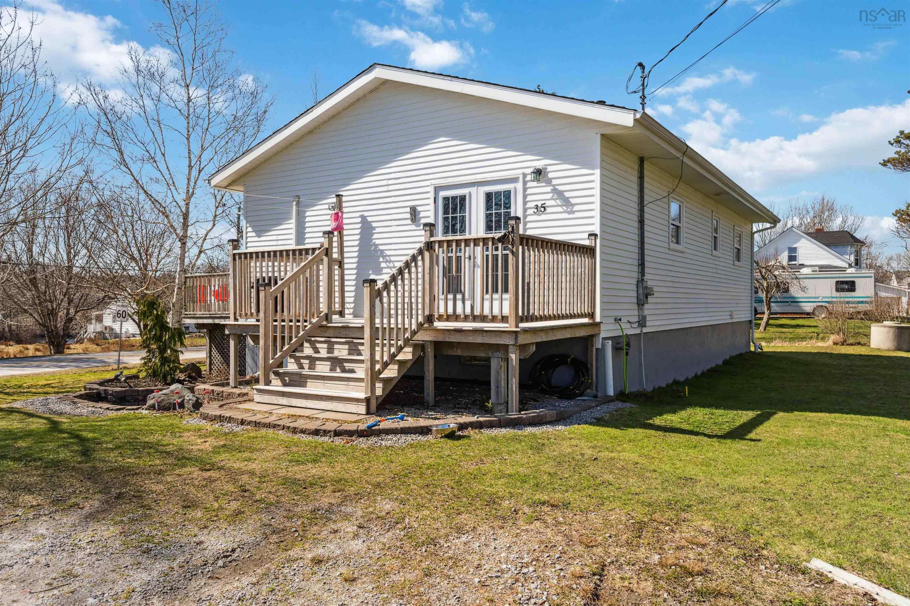 $269,900.00: 35 Happy Hollow Road, Hebron