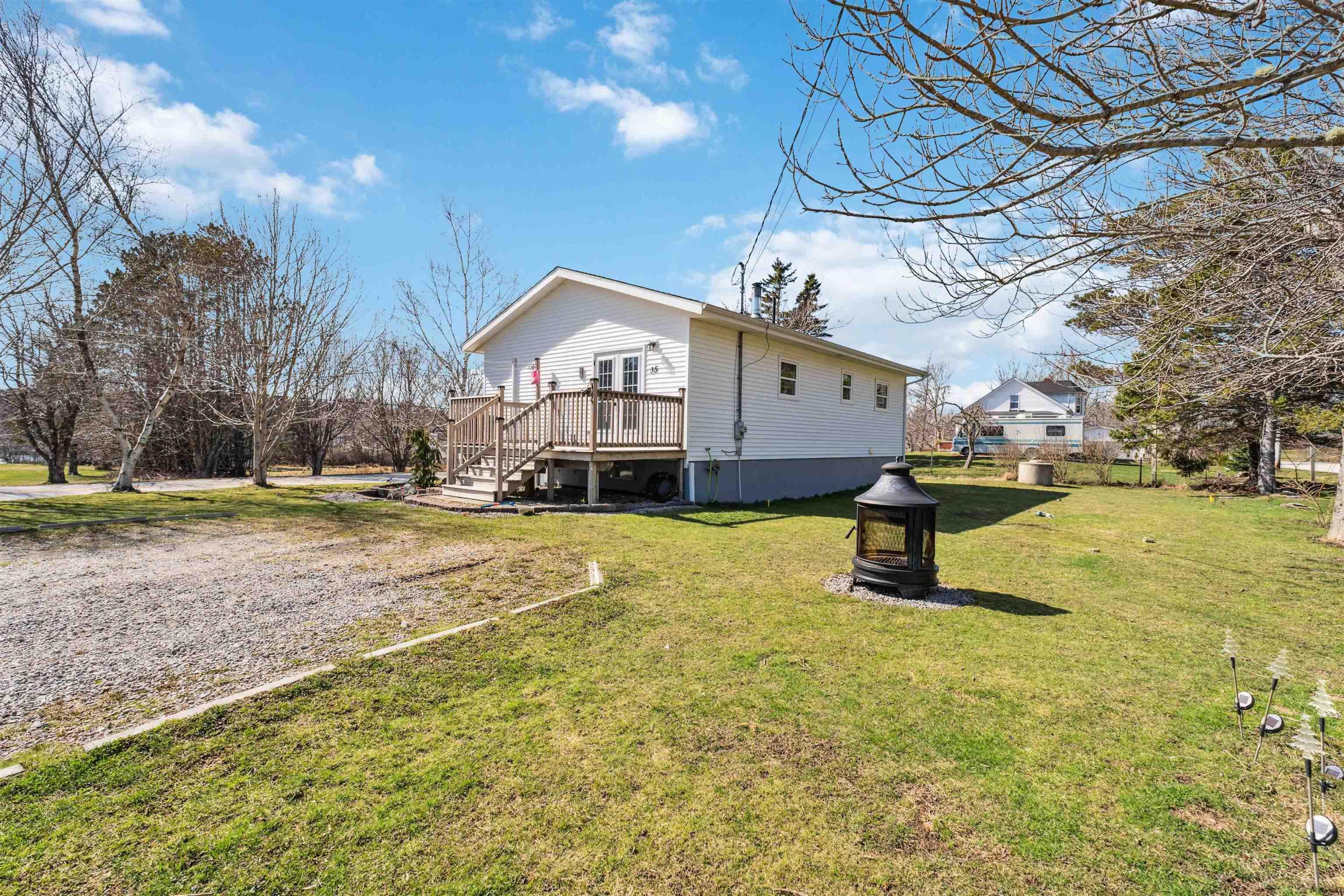 $269,900.00: 35 Happy Hollow Road, Hebron