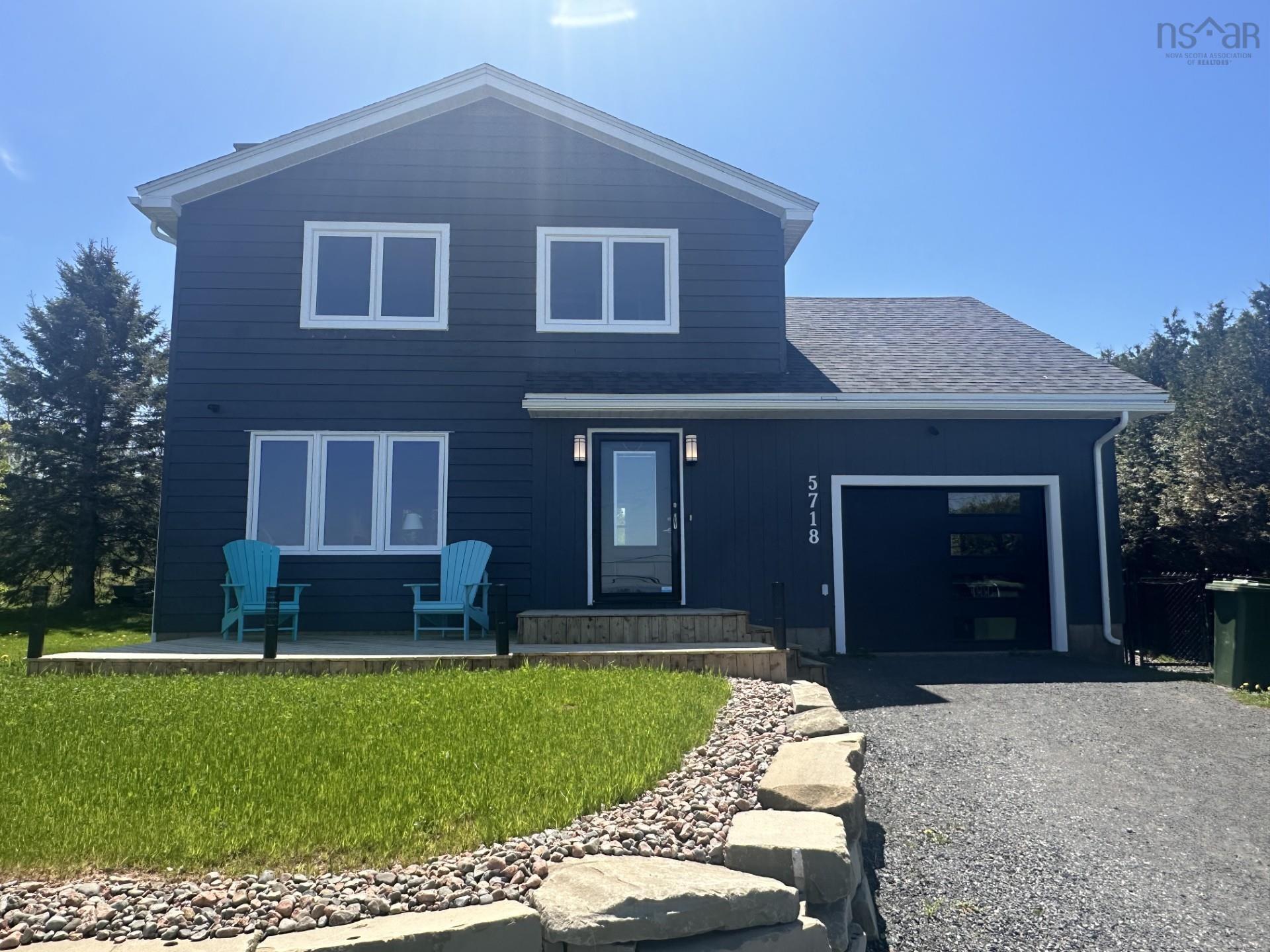 $569,000.00: 5718 Little Harbour, Kings Head