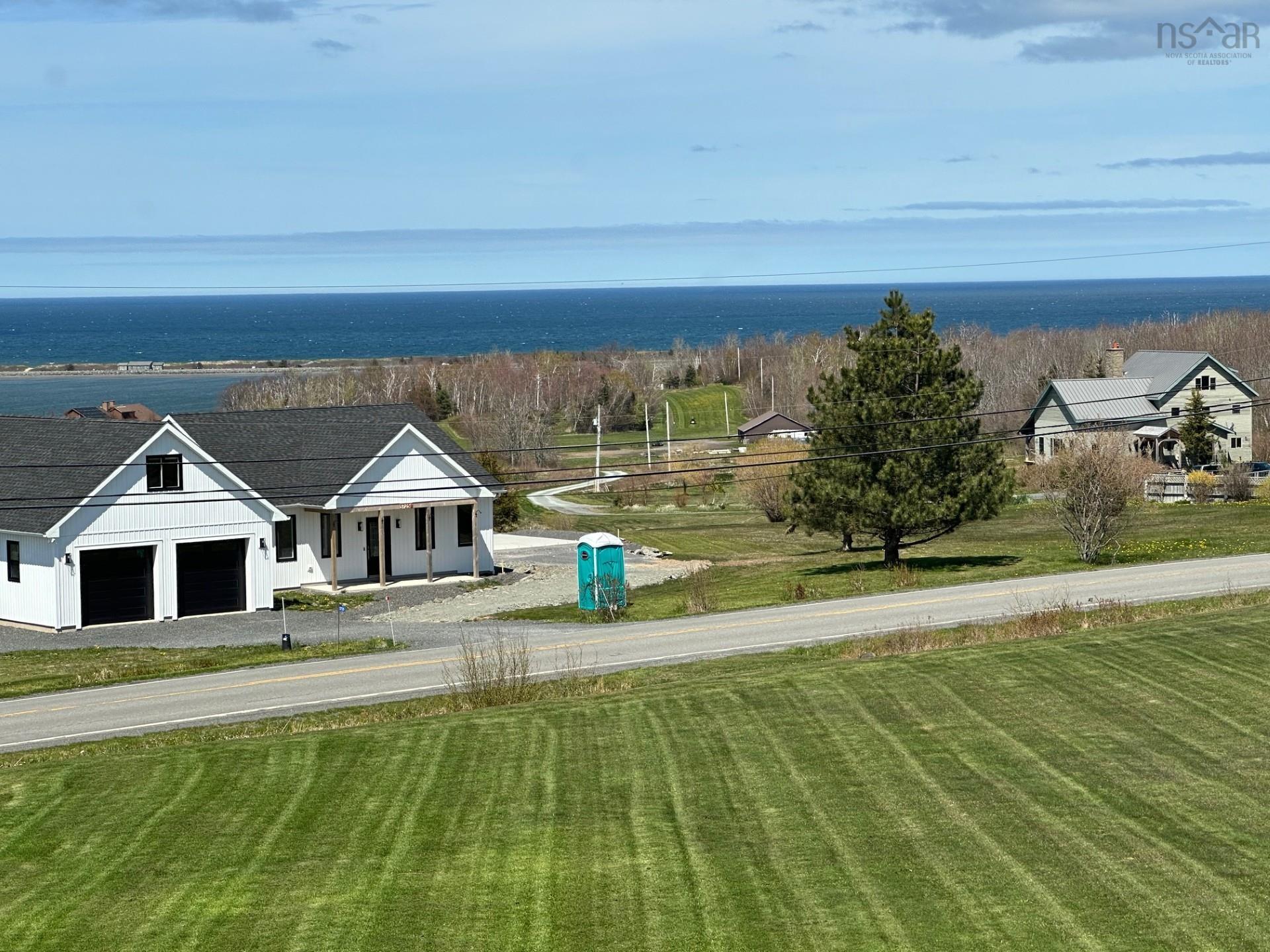 $569,000.00: 5718 Little Harbour, Kings Head