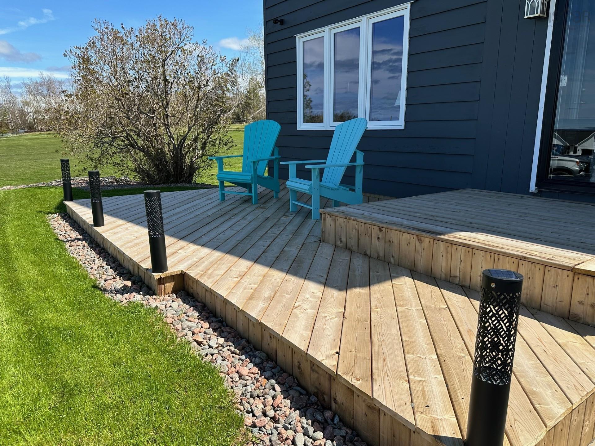 $569,000.00: 5718 Little Harbour, Kings Head