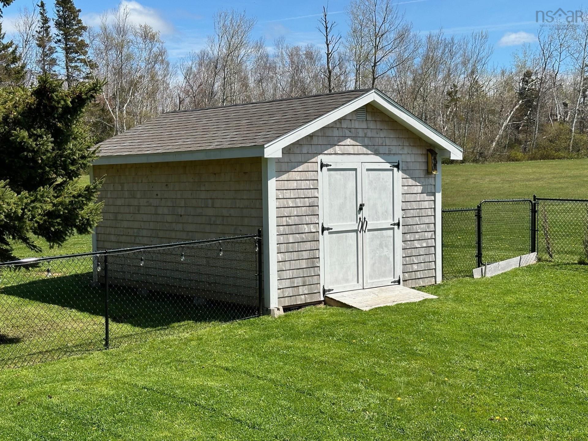 $569,000.00: 5718 Little Harbour, Kings Head