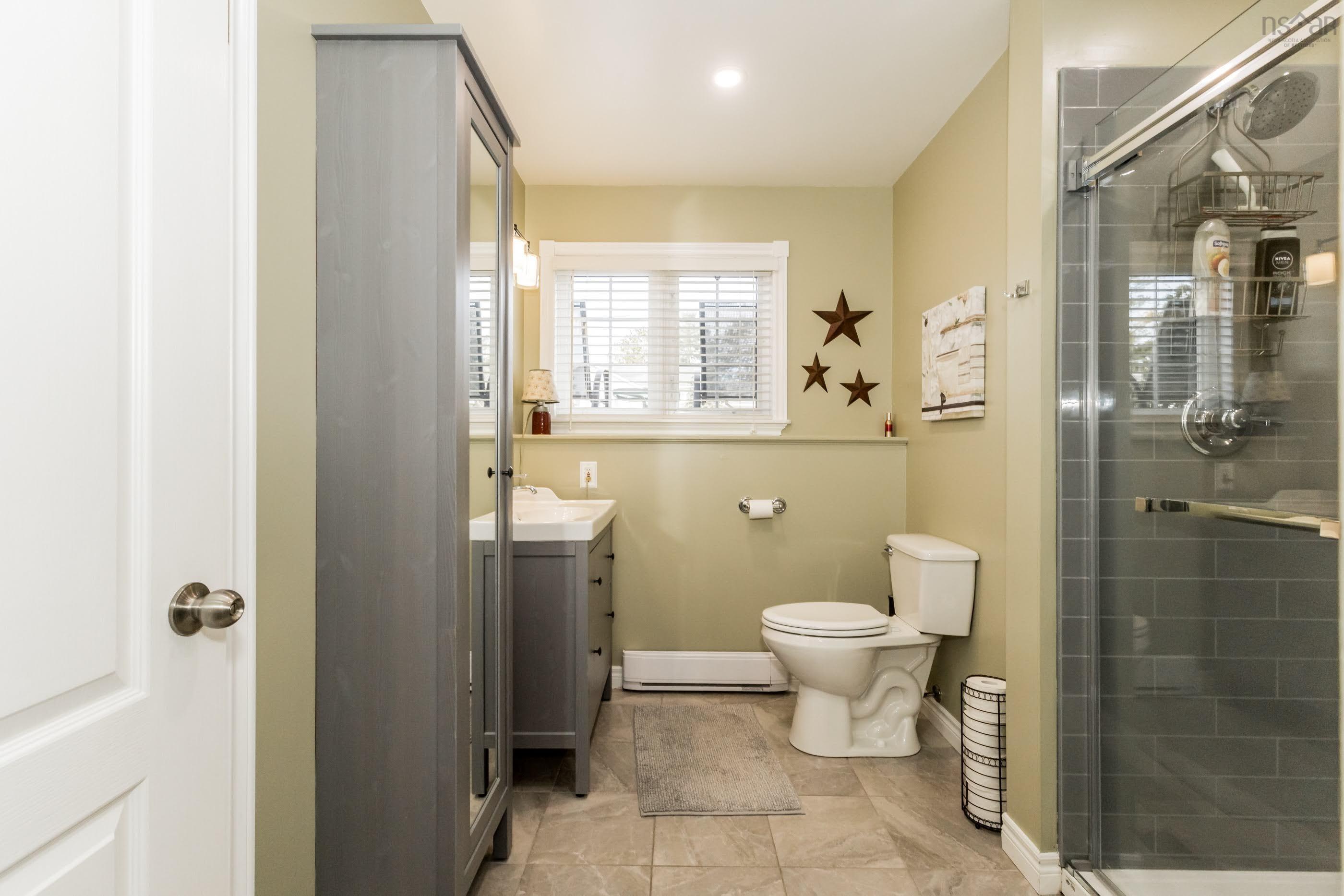 $459,900.00: 1780 Acadia Drive, Kingston