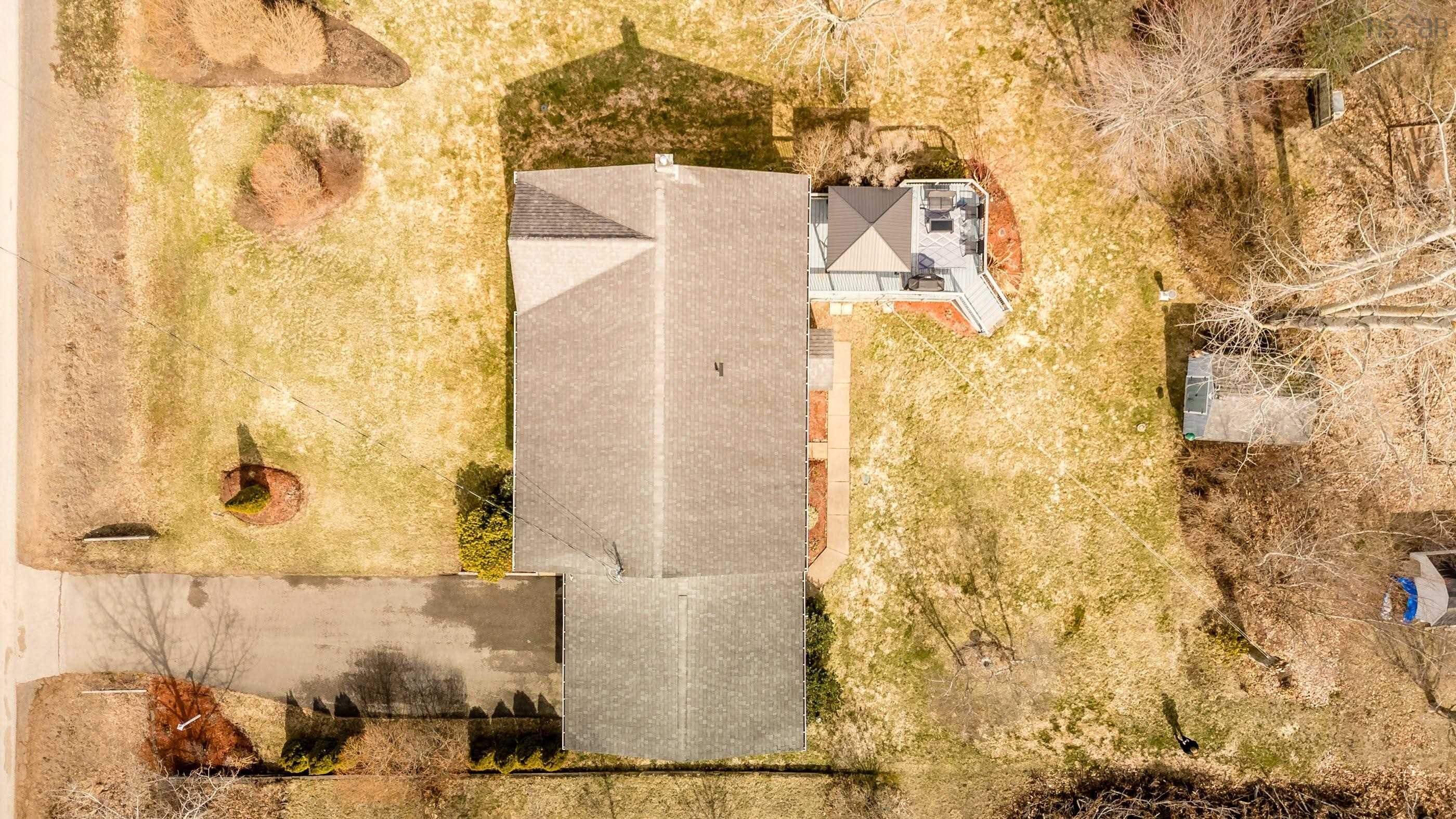 $459,900.00: 1780 Acadia Drive, Kingston