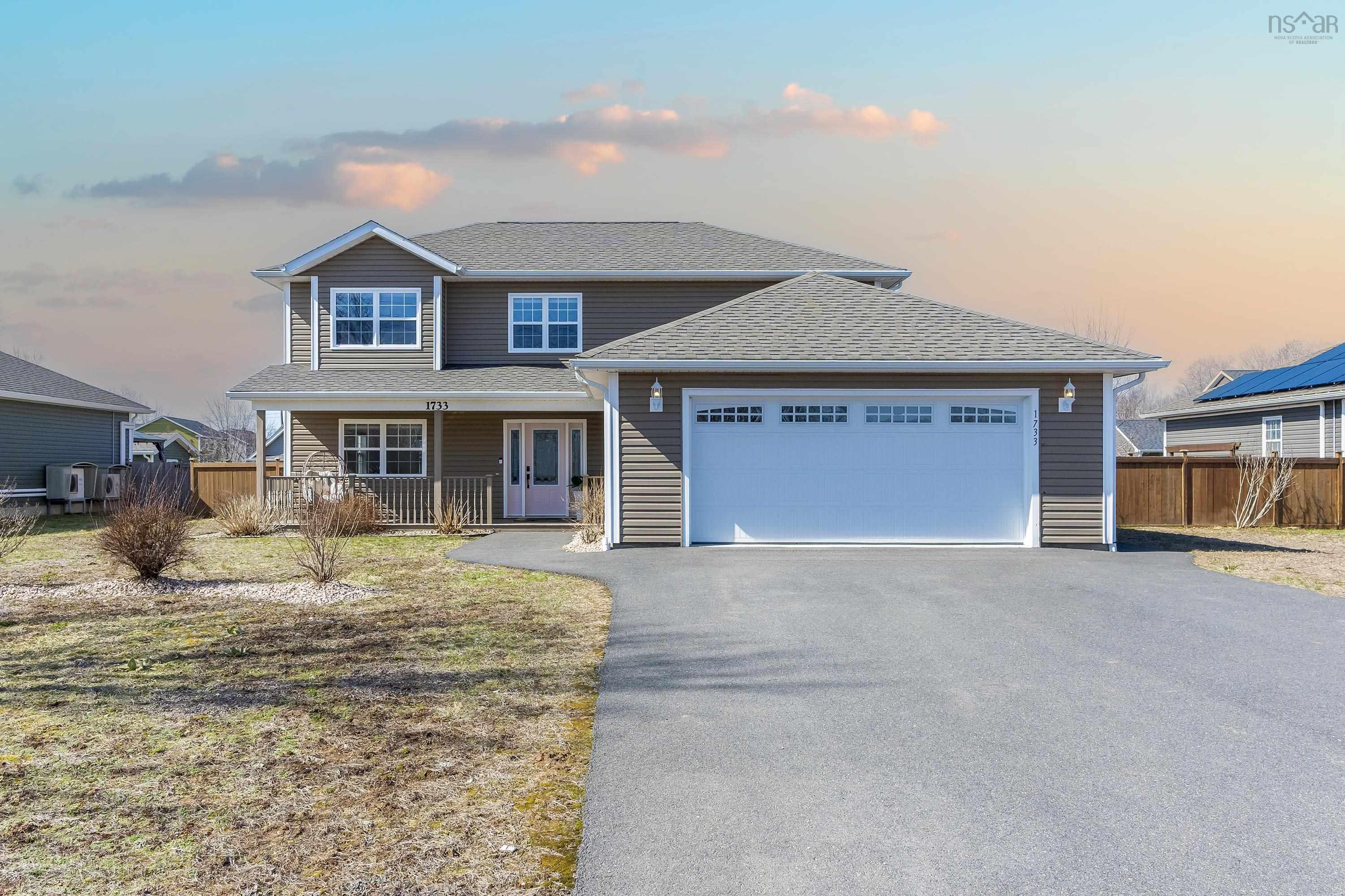 $575,000.00: 1733 Greenwood Road, Kingston