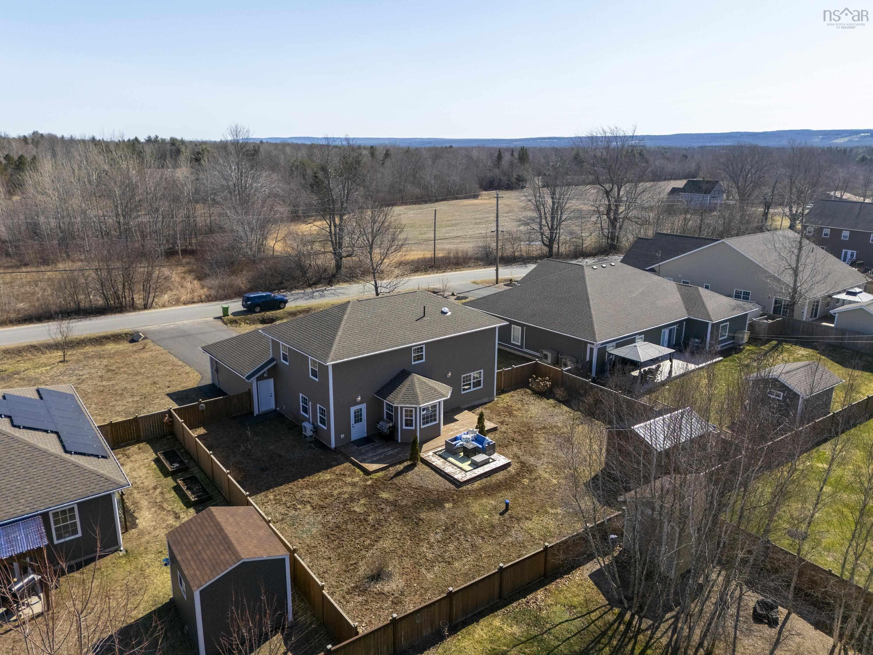 $575,000.00: 1733 Greenwood Road, Kingston