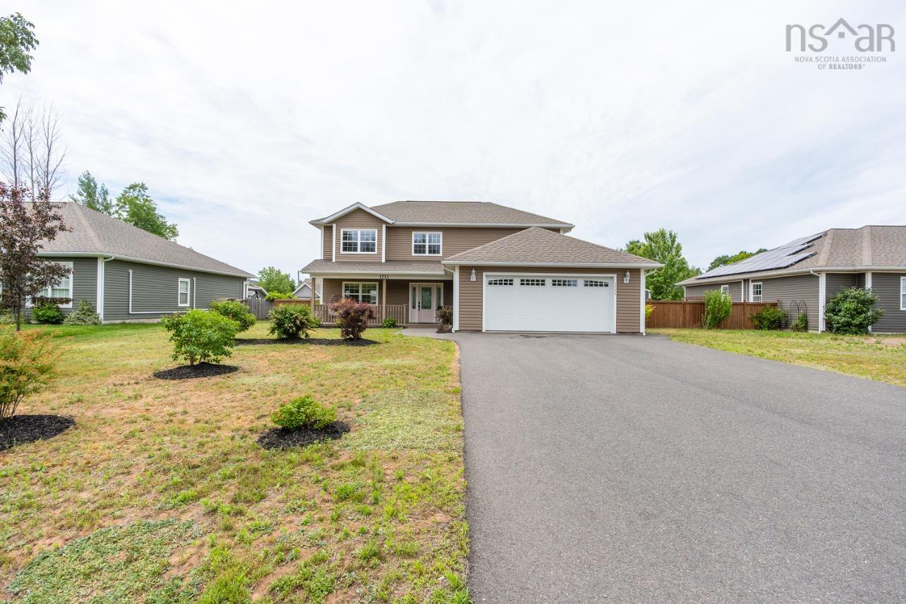$575,000.00: 1733 Greenwood Road, Kingston