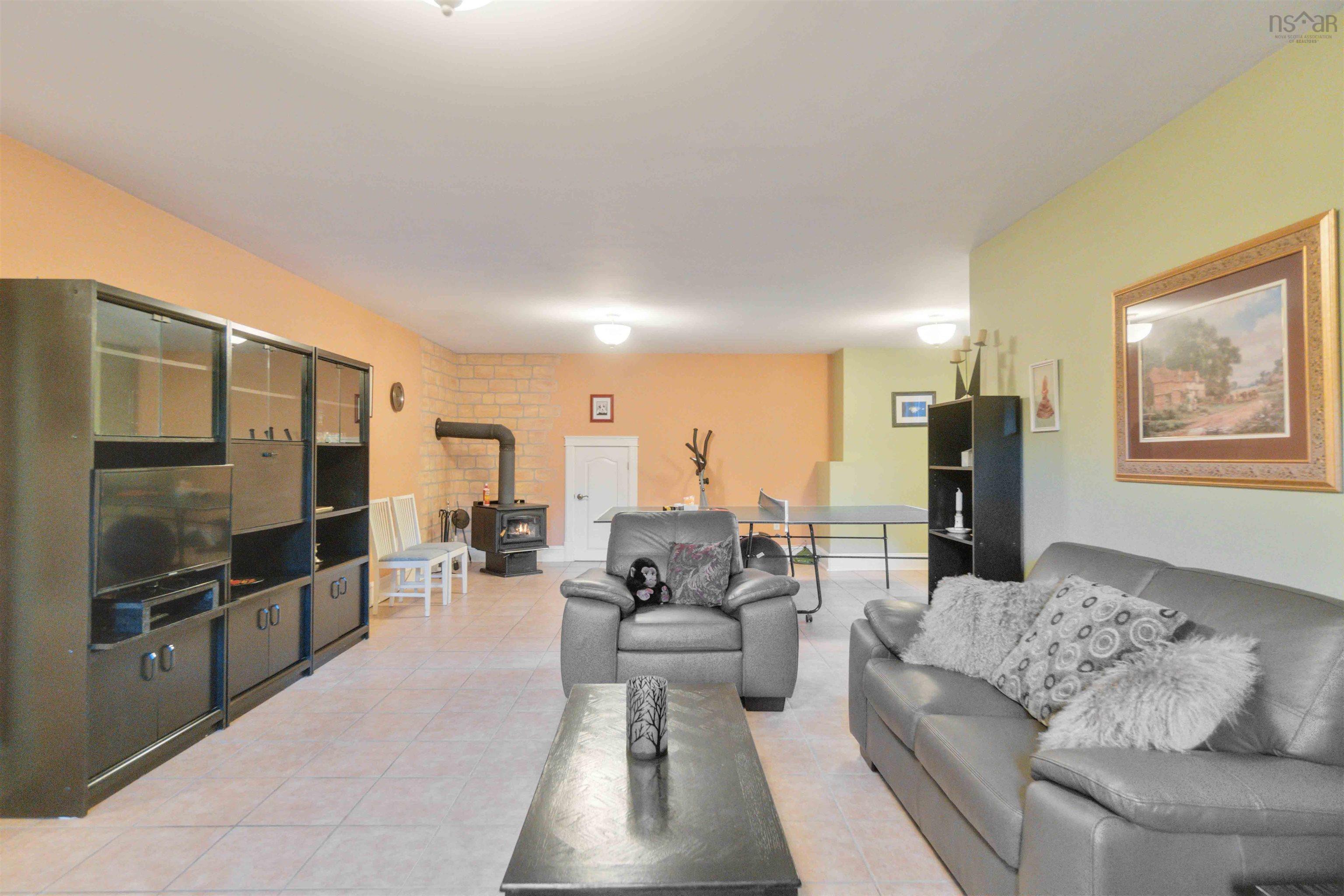 $697,500.00: 93 Ronald Avenue, Cambridge
