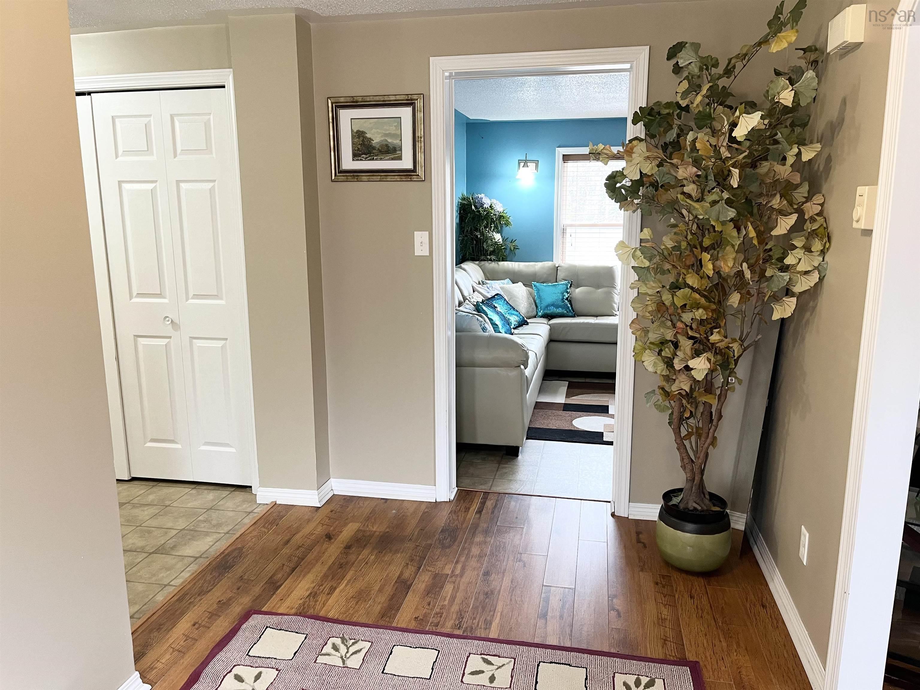 $530,000.00: 2905 Highway 3, Brass Hill