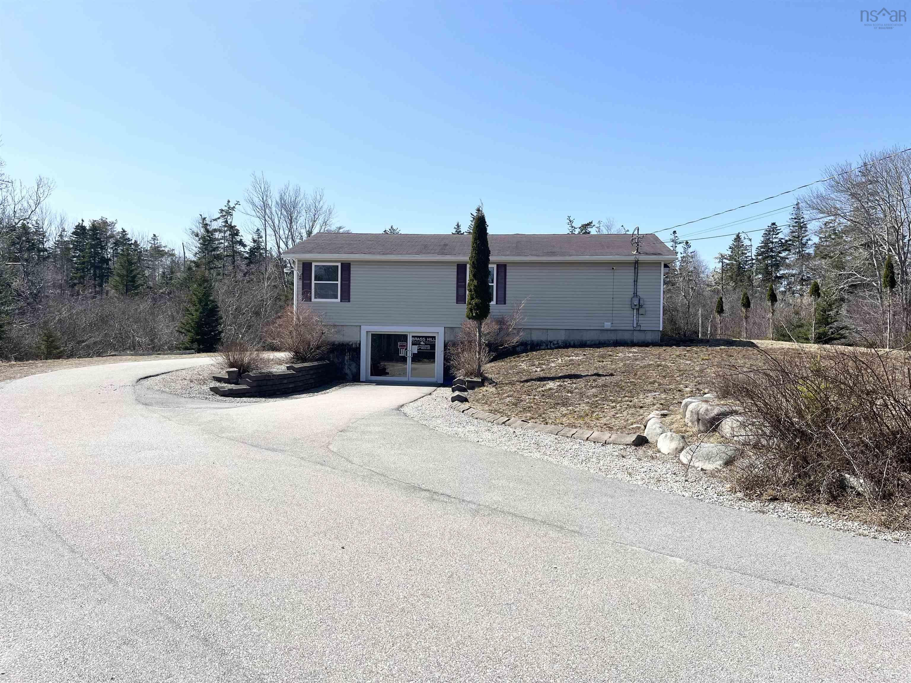 $530,000.00: 2905 Highway 3, Brass Hill