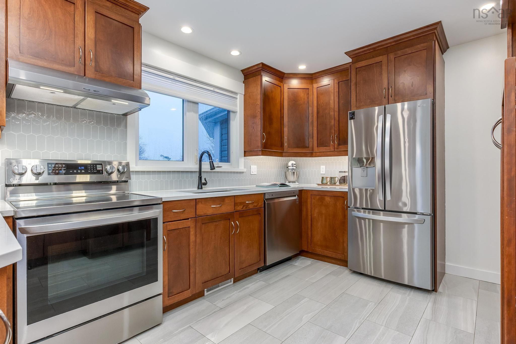 $789,900.00: 30 Westgate Drive, Halifax